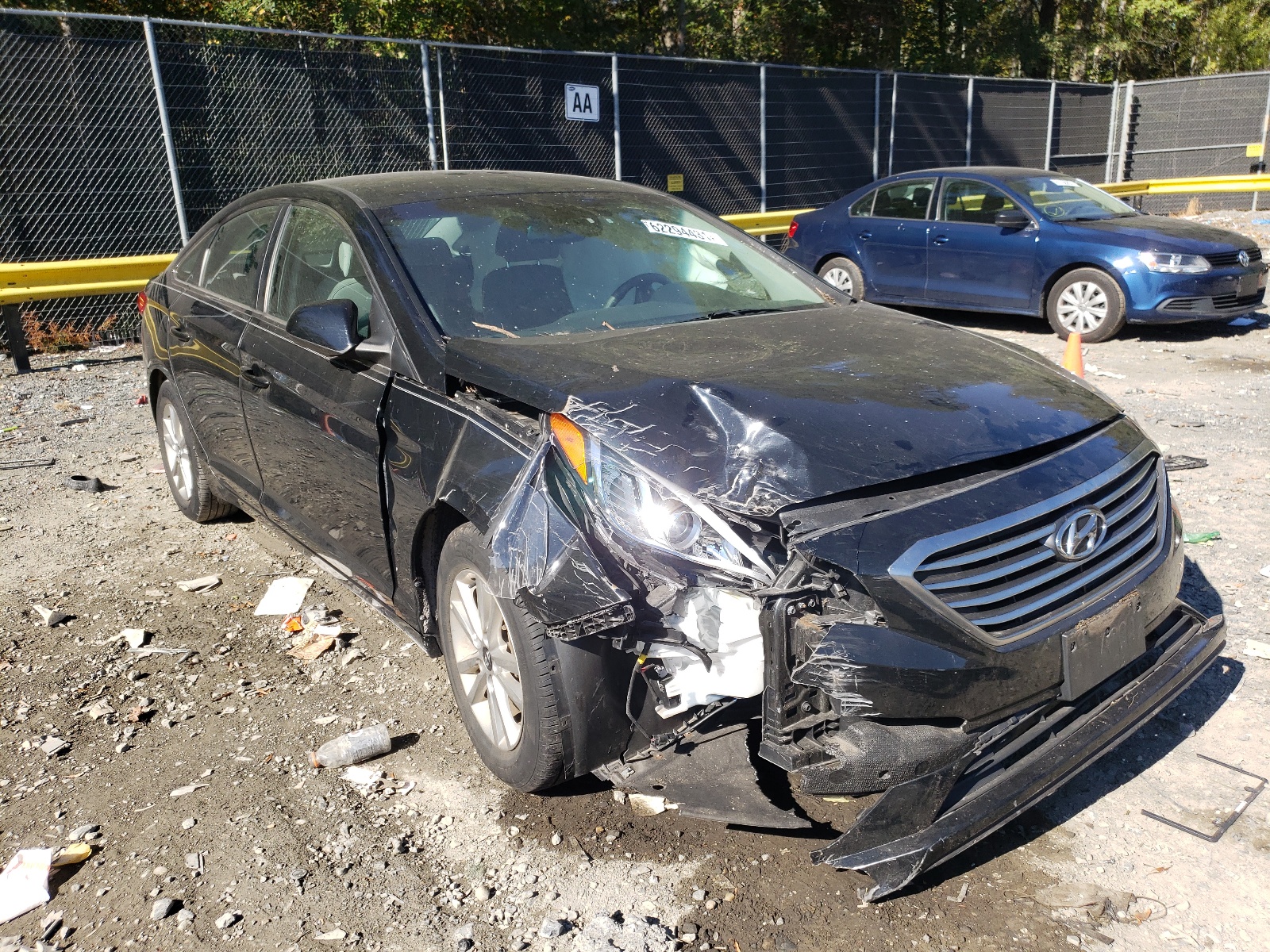 Photo 1 from auction – 2017 HYUNDAI SONATA SE with VIN 5NPE24AF8HH493628
