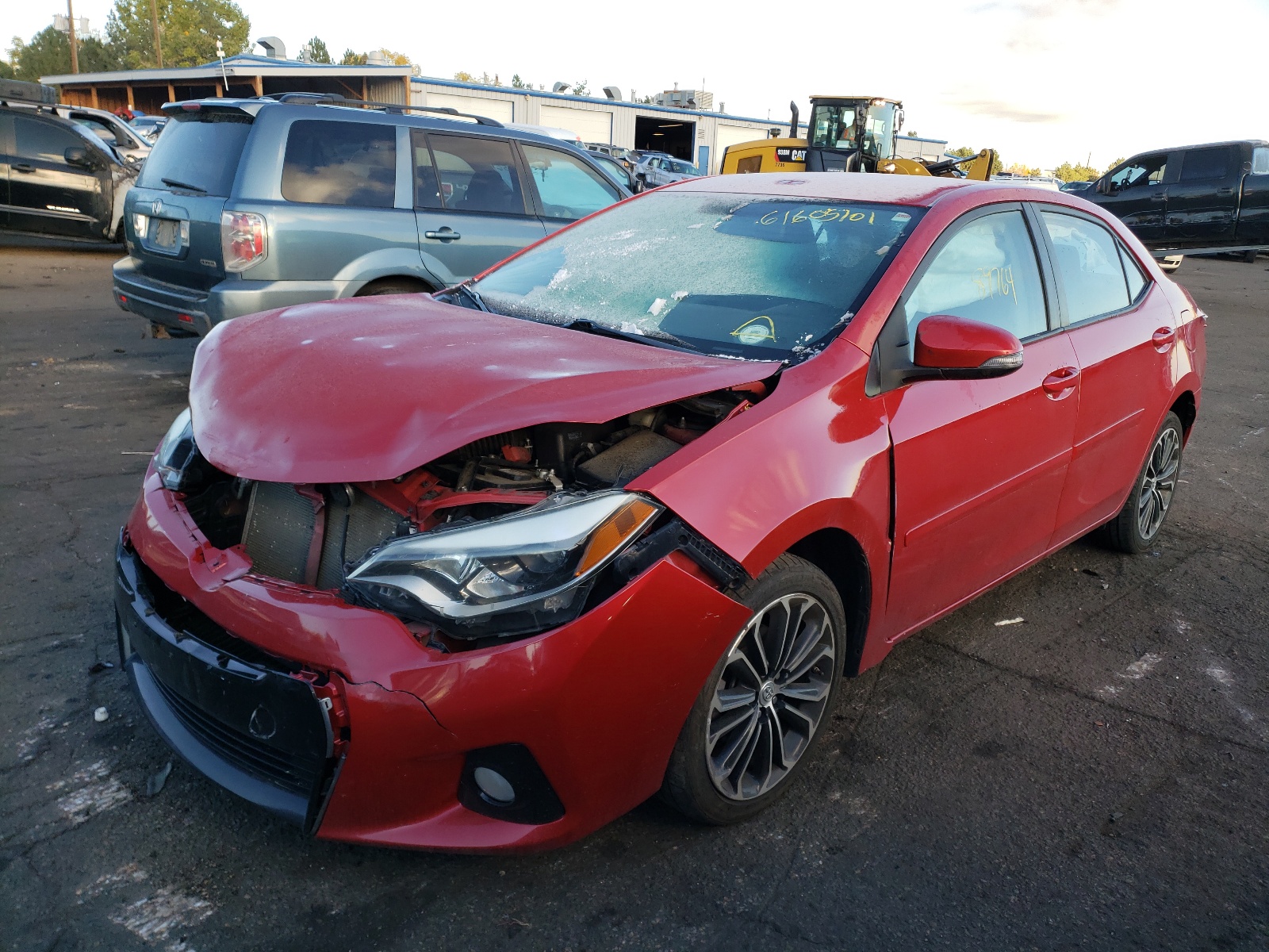 صورة رقم 2 من المزاد - 2015 TOYOTA COROLLA L مع VIN 5YFBURHE1FP299546