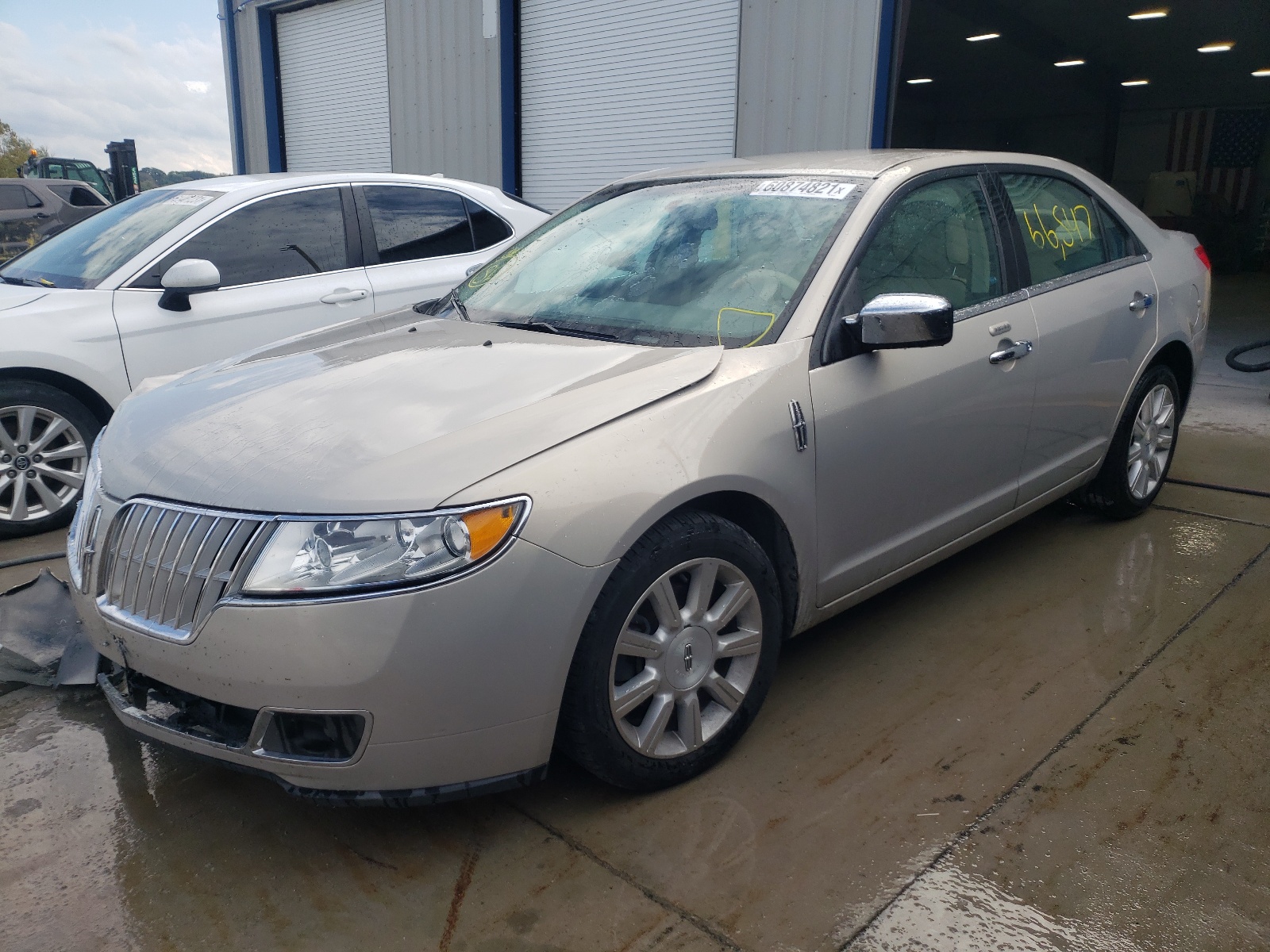 Photo 2 from auction – 2010 LINCOLN MKZ with VIN 3LNHL2GC4AR628727