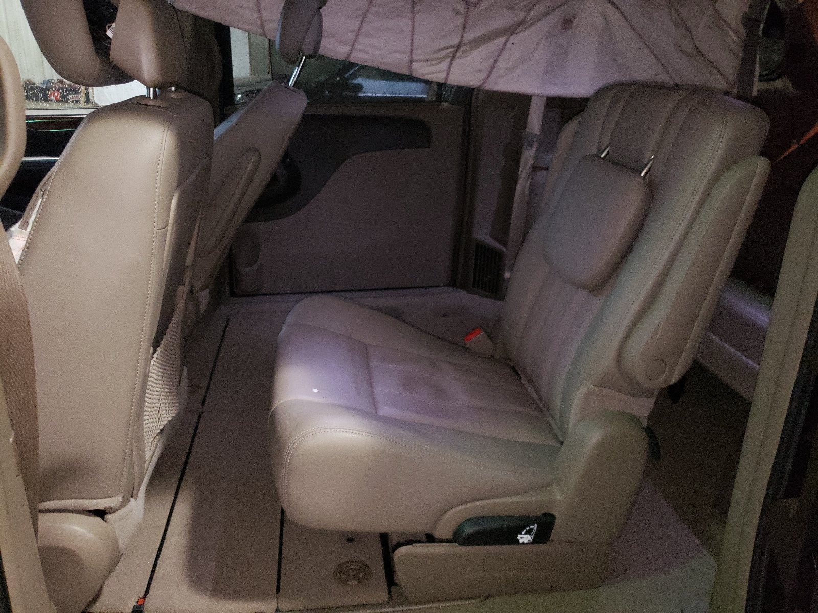Photo 6 from auction – 2013 CHRYSLER TOWN & COU with VIN 2C4RC1CG9DR708546