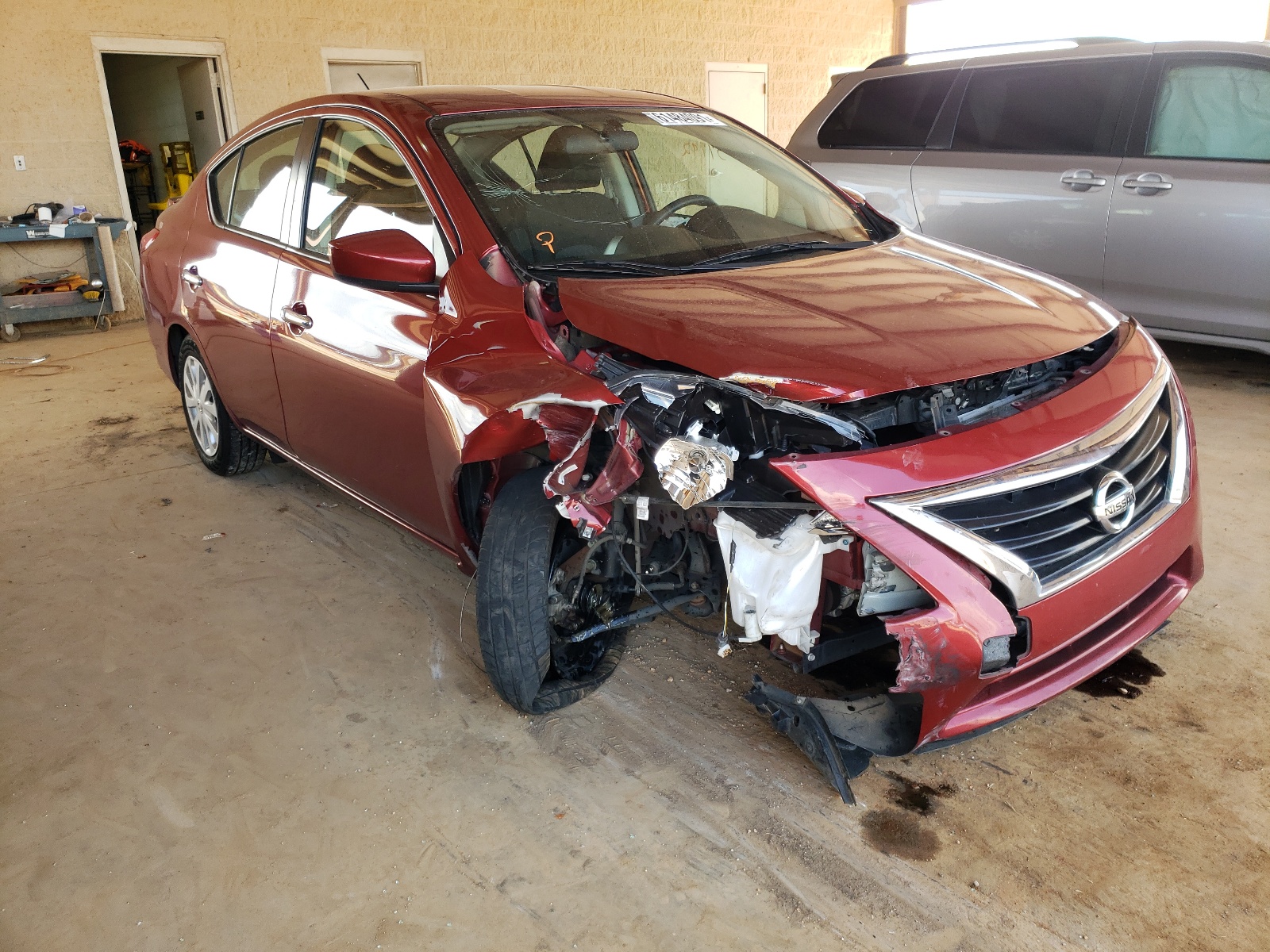 NISSAN VERSA S 2019 with VIN 3N1CN7AP0KL841263 - Photo from auction