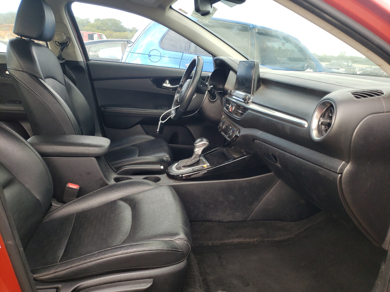 Photo 5 from auction – 2019 KIA FORTE EX with VIN 3KPF54ADXKE085654