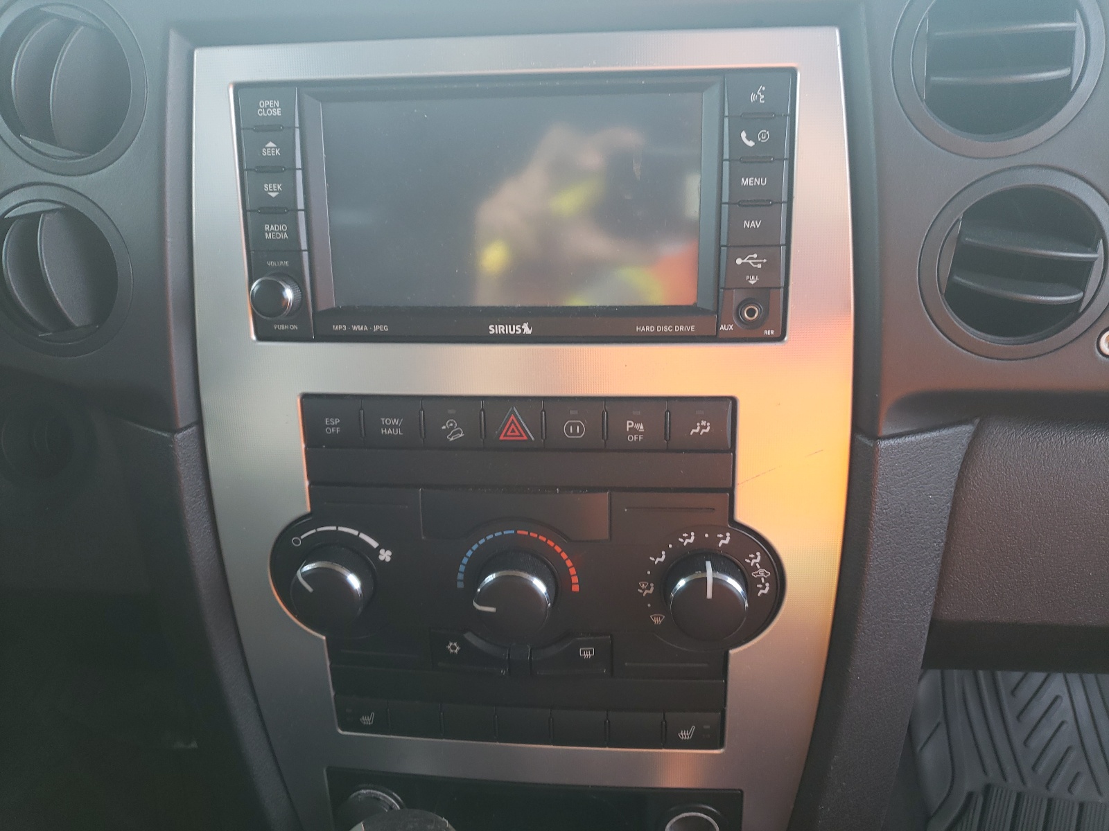 Zdjęcie 9 z aukcji – 2008 JEEP COMMANDER z VIN 1J8HG48N48C151223