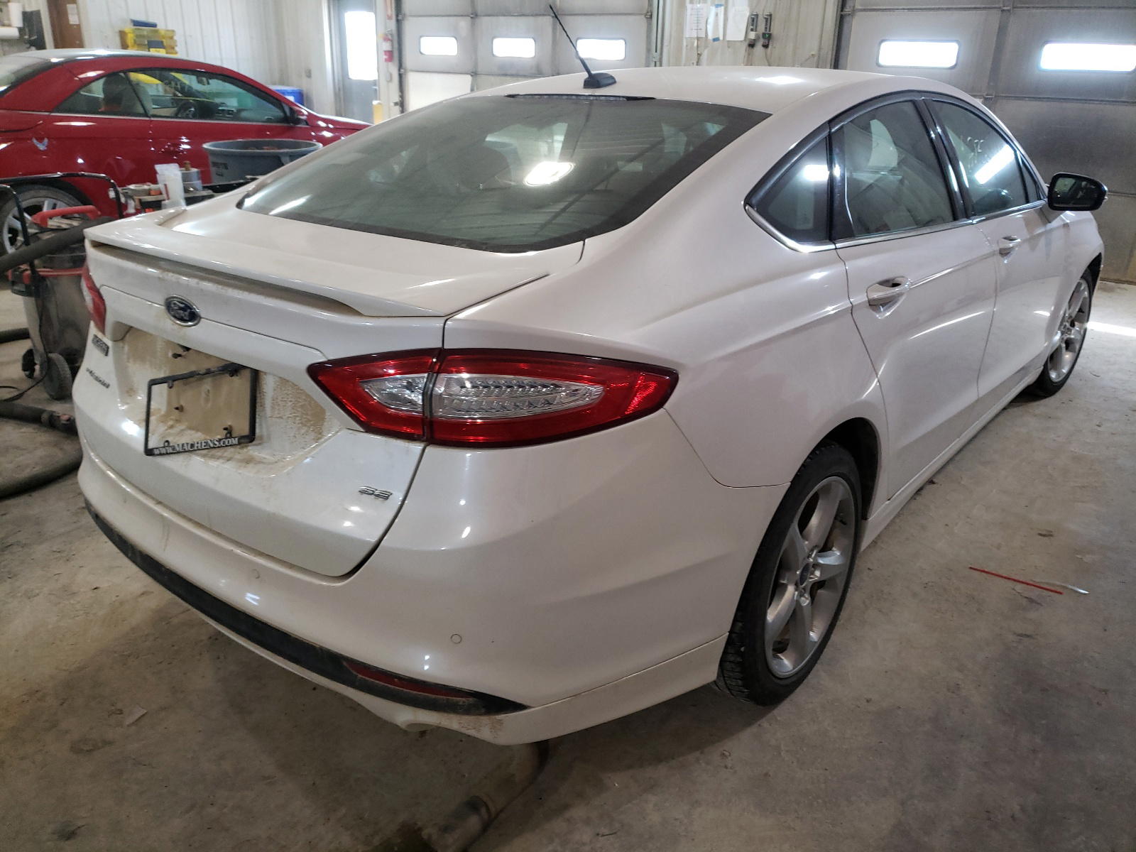 Photo 4 from auction – 2016 FORD FUSION SE with VIN 3FA6P0H72GR310528