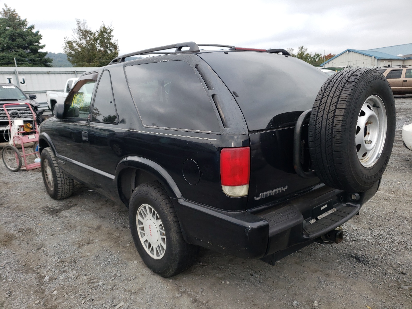Photo 3 from auction – 2001 GMC JIMMY with VIN 1GKCT18W41K179043