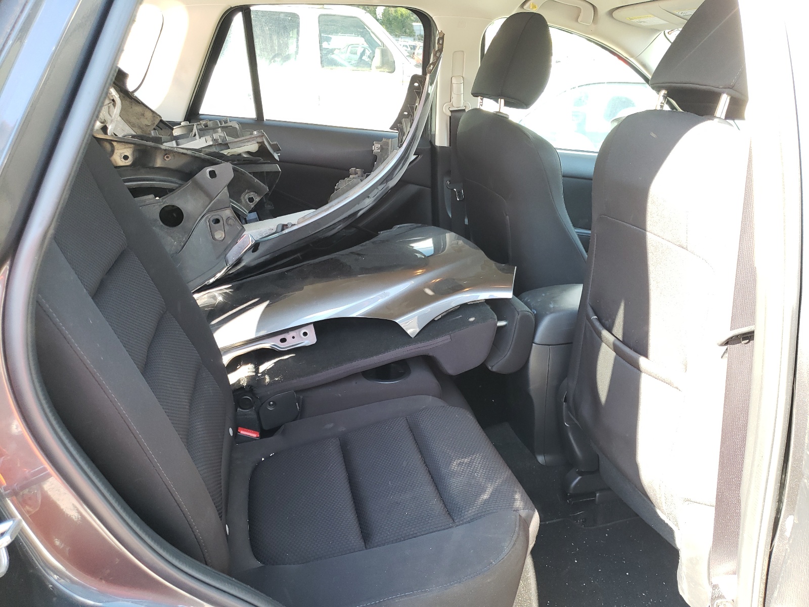 Photo 6 from auction – 2016 MAZDA CX-5 TOURI with VIN JM3KE4CY3G0660330