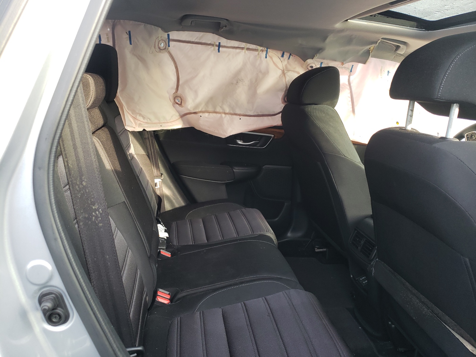Photo 6 from auction – 2018 HONDA CR-V EX with VIN 2HKRW2H50JH125652