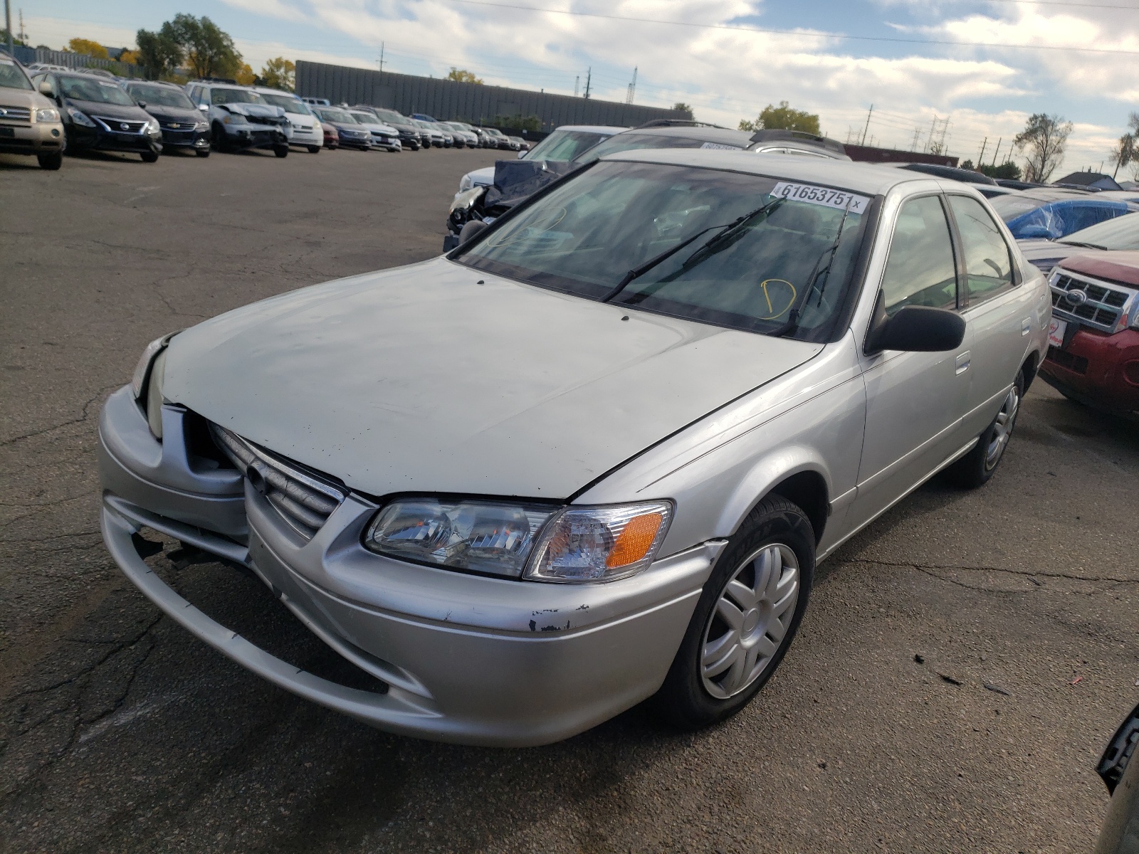Photo 2 from auction – 2000 TOYOTA CAMRY CE with VIN JT2BG22K6Y0446463