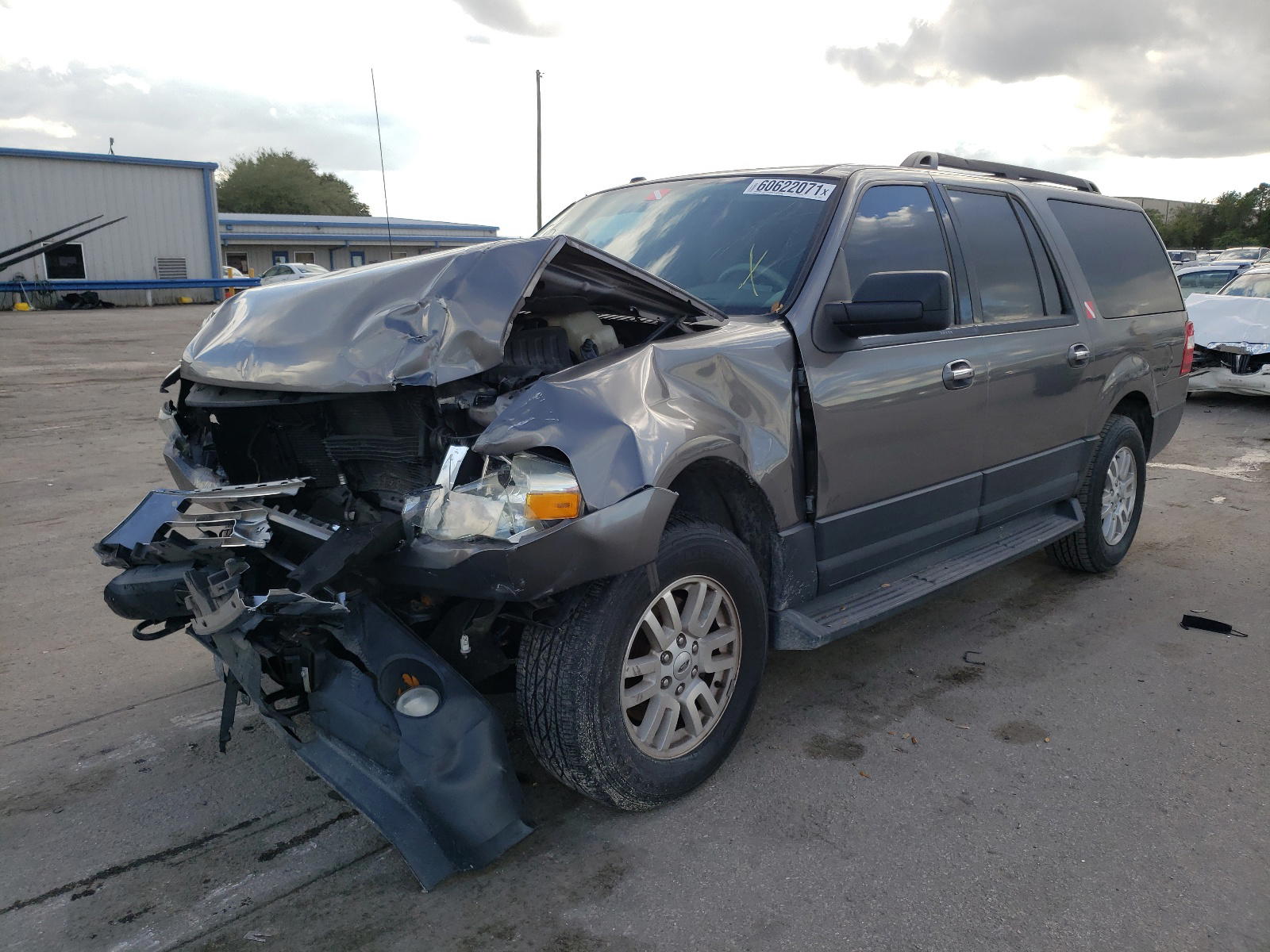 Photo 2 from auction – 2012 FORD EXPEDITION with VIN 1FMJK1G54CEF65067