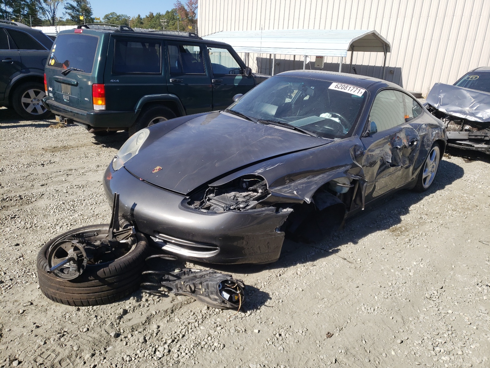 Фото 2 с аукциона – 2000 PORSCHE 911 CARRER с VIN WP0AA2994YS620428