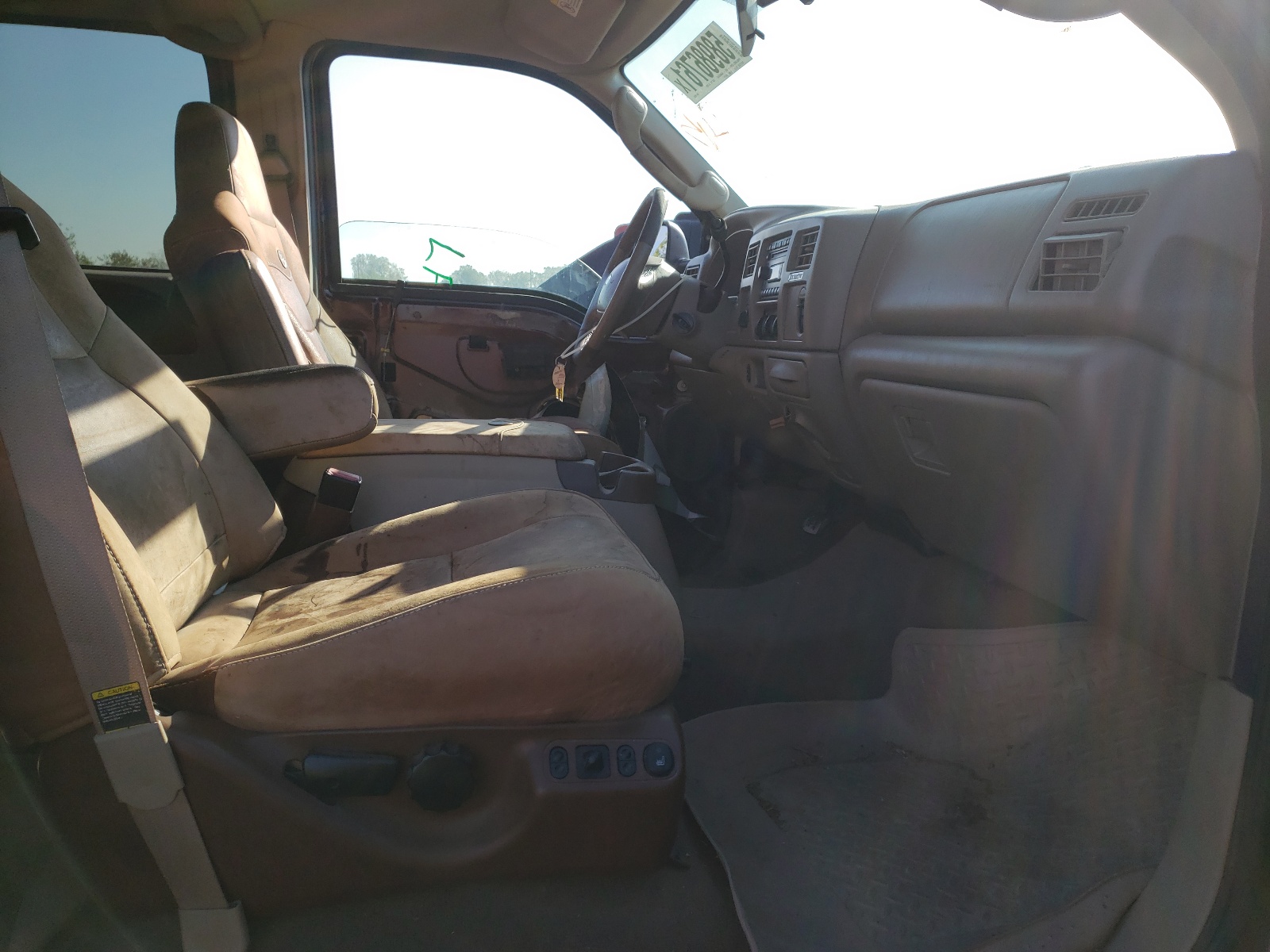 Photo 5 from auction – 2004 FORD F350 SRW S with VIN 1FTSW31P64EC99233