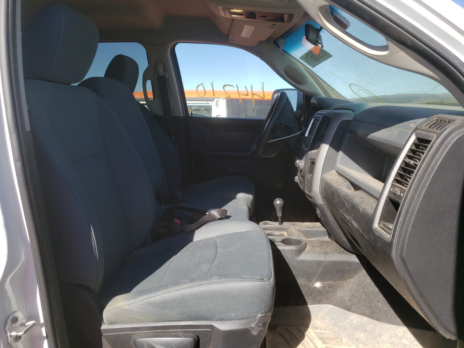 Photo 5 from auction – 2017 RAM 2500 ST with VIN 3C6UR5HJ3HG694649