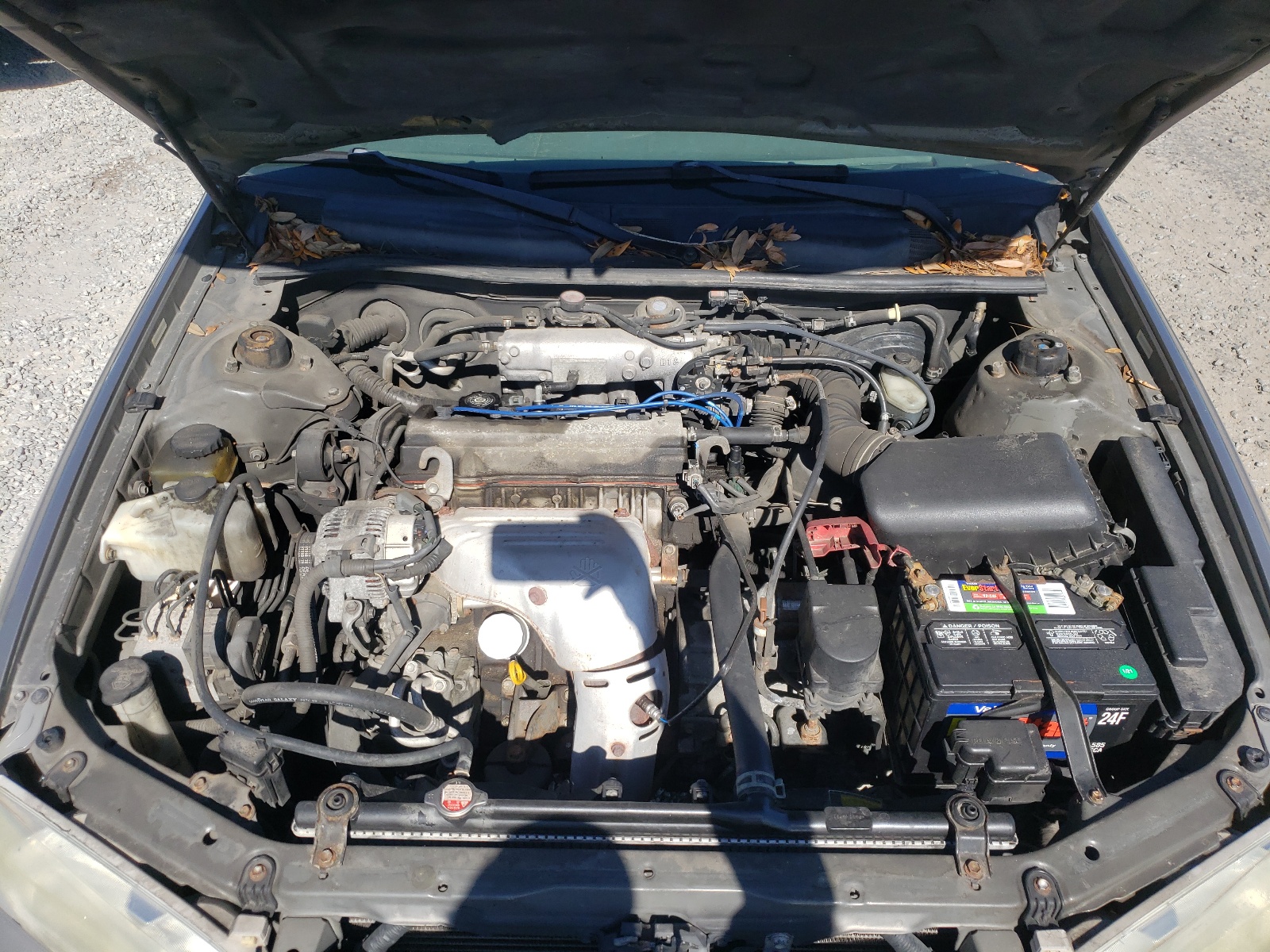 Photo 7 from auction – 2001 TOYOTA CAMRY CE with VIN 4T1BG28K01U099544