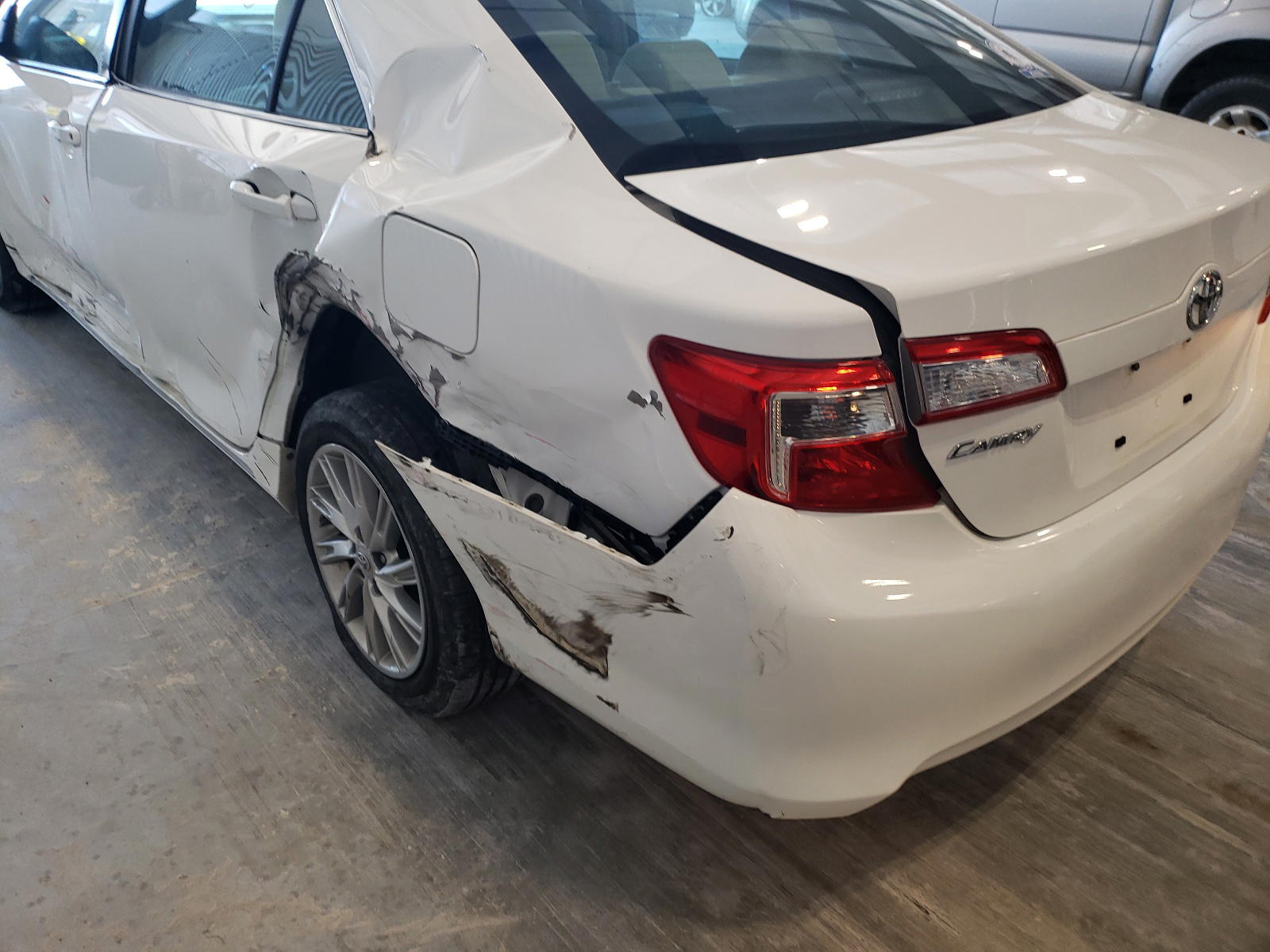 Photo 9 from auction – 2012 TOYOTA CAMRY BASE with VIN 4T4BF1FK7CR229389