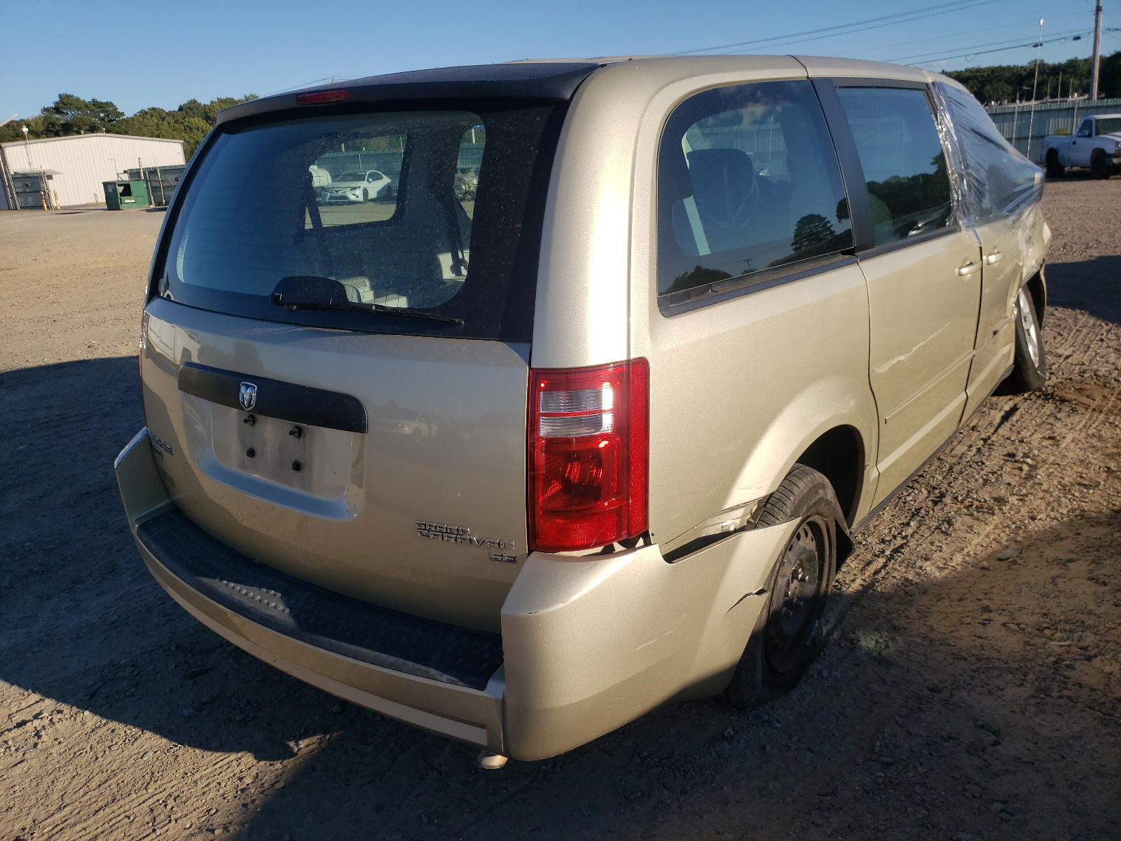 Photo 4 from auction – 2010 DODGE GRAND CARA with VIN 2D4RN4DE5AR356184