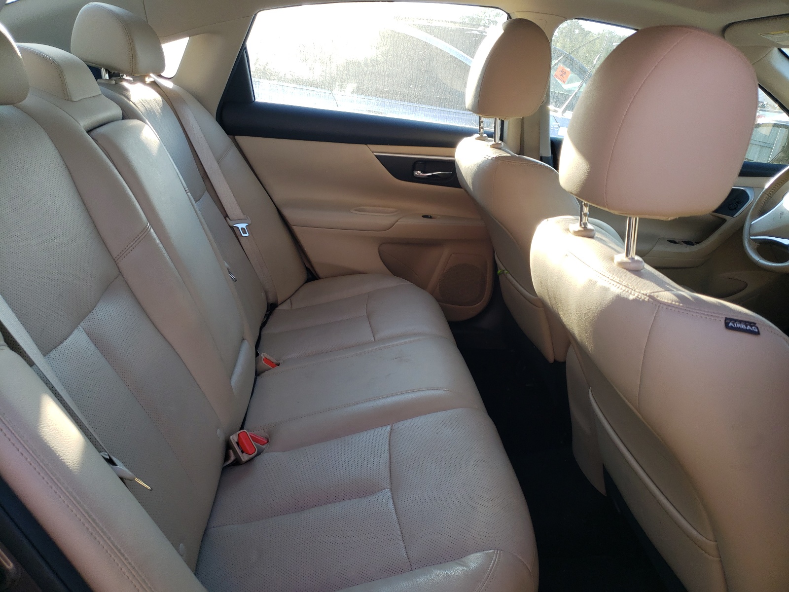Photo 6 from auction – 2016 NISSAN ALTIMA 2.5 with VIN 1N4AL3AP8GC260010