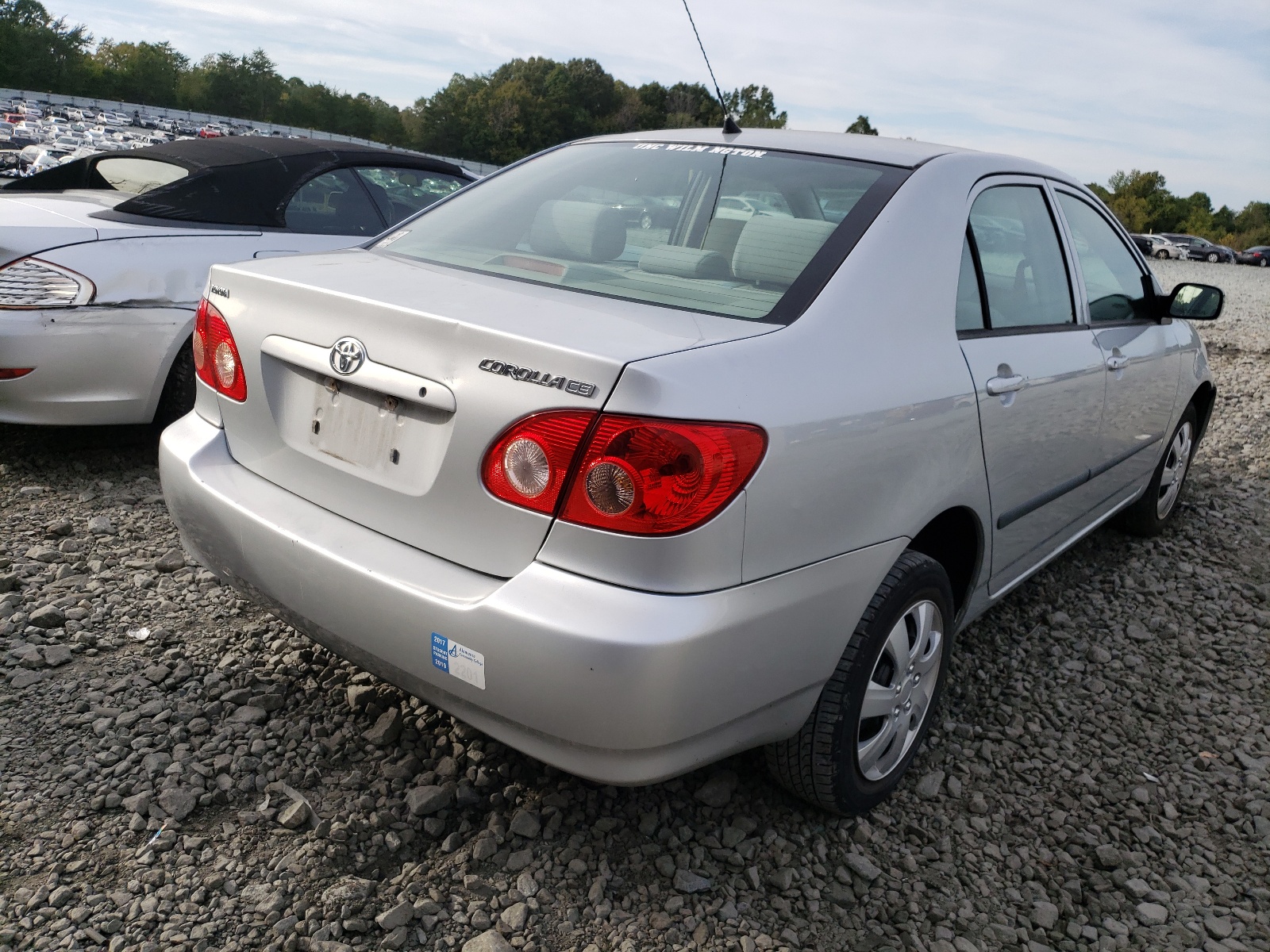 Photo 4 from auction – 2005 TOYOTA COROLLA CE with VIN 1NXBR32E55Z516553