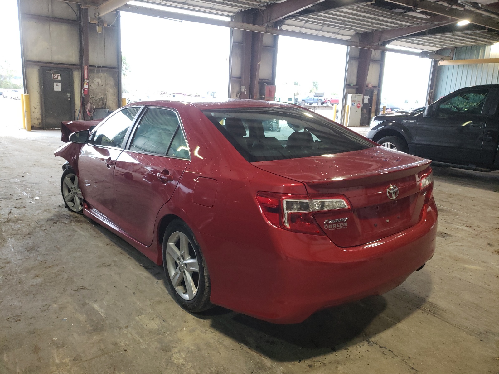 Photo 3 from auction – 2014 TOYOTA CAMRY L with VIN 4T1BF1FKXEU851496