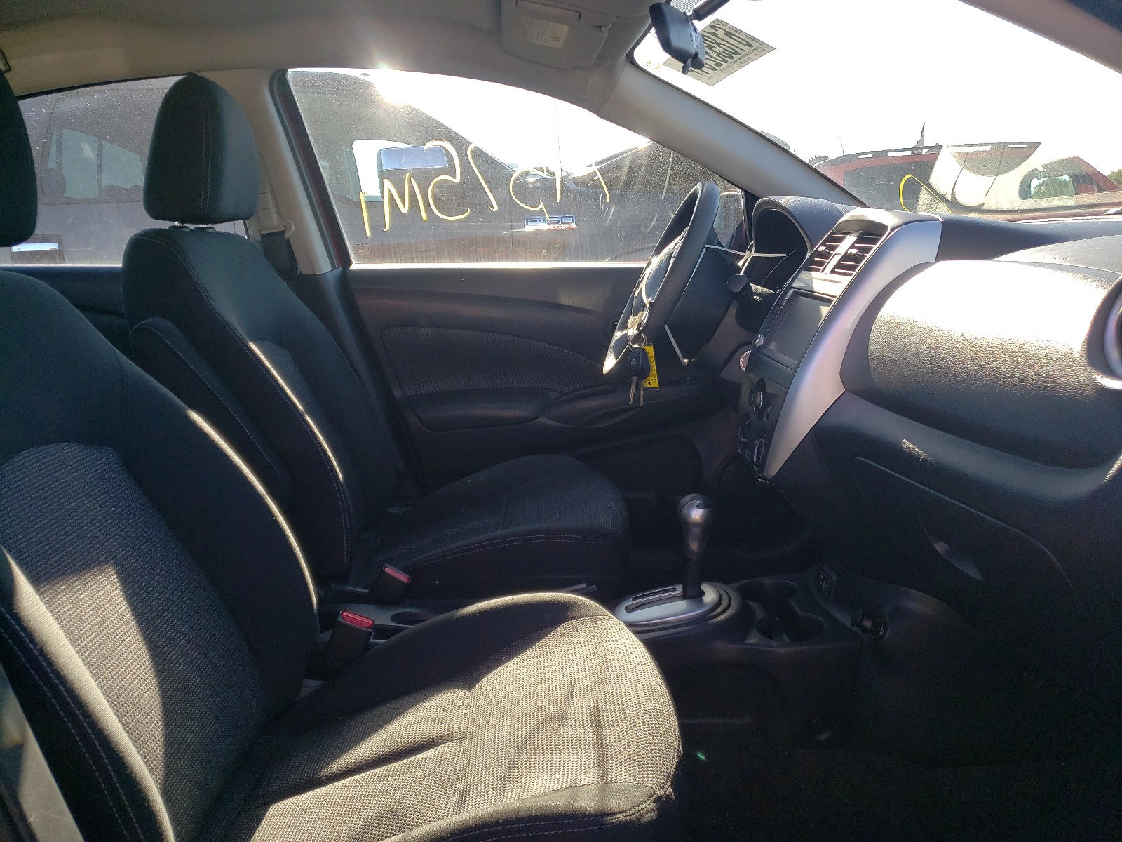 Photo 5 from auction – 2018 NISSAN VERSA S/S with VIN 3N1CN7AP5JL882969