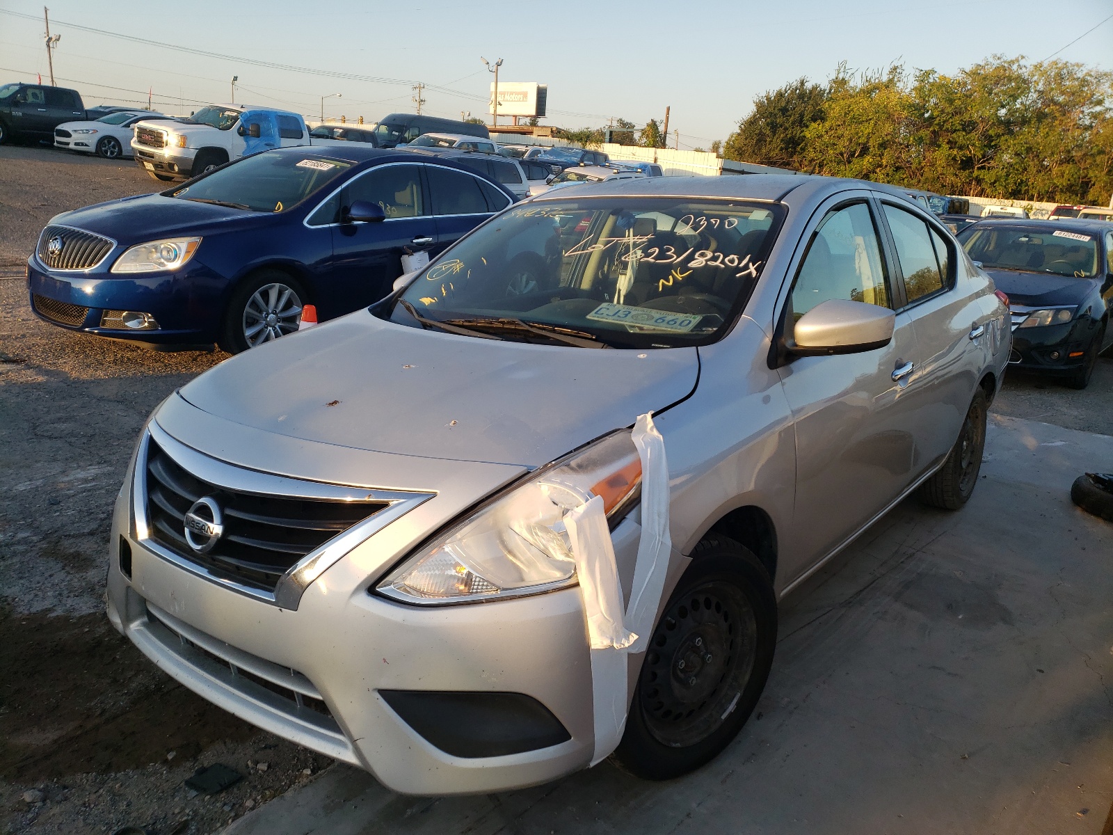 Photo 2 from auction – 2015 NISSAN VERSA S with VIN 3N1CN7AP9FL842370