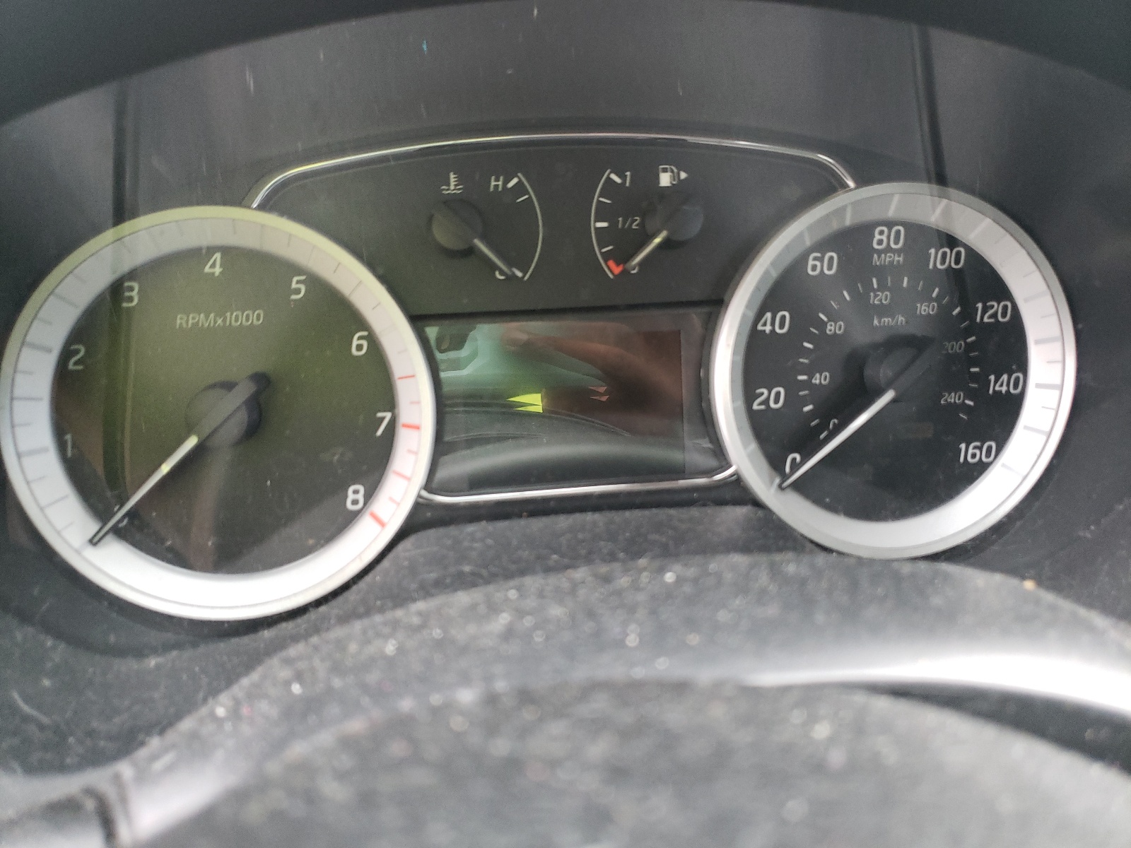 Photo 8 from auction – 2014 NISSAN SENTRA with VIN 3N1AB7AP7EY325831