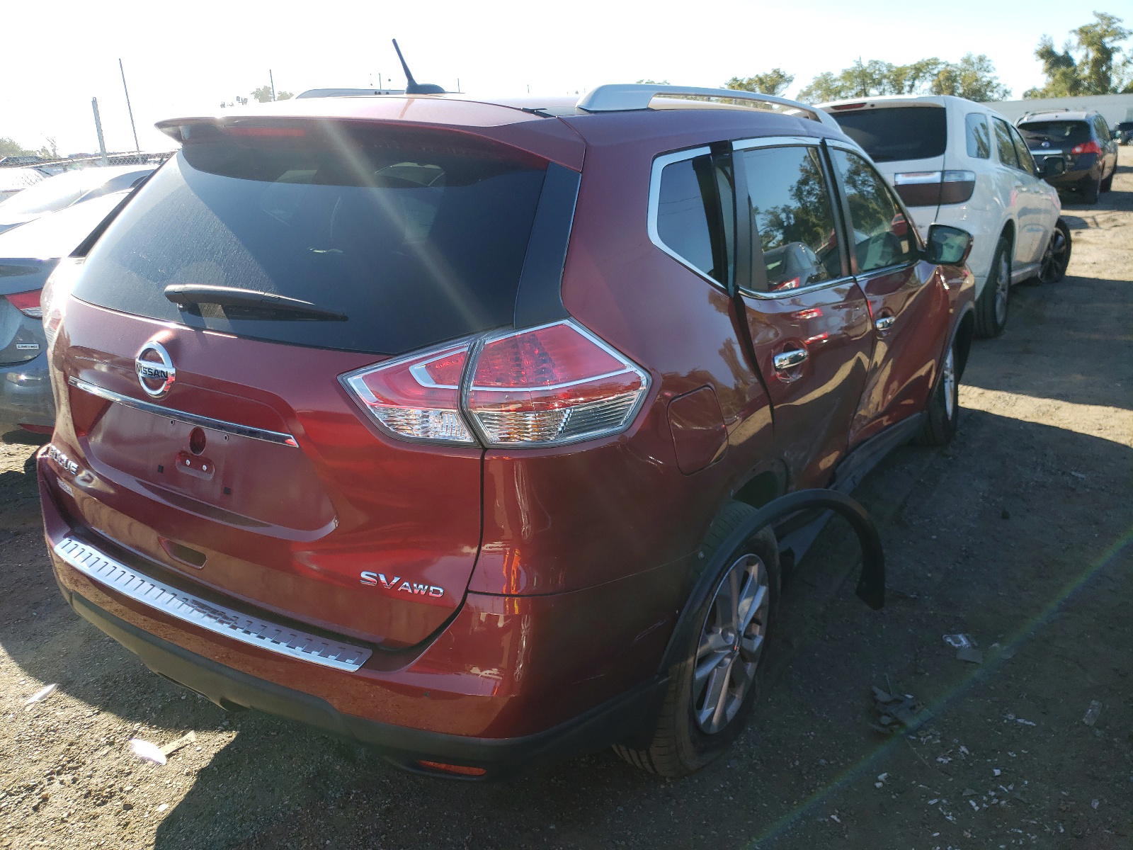 Photo 4 from auction – 2016 NISSAN ROGUE S with VIN KNMAT2MV2GP720169