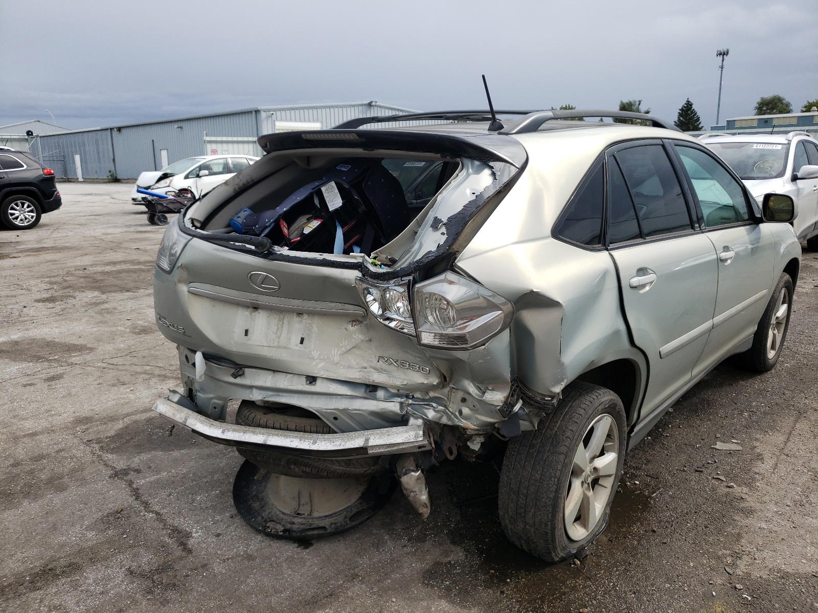 Photo 4 from auction – 2005 LEXUS RX 330 with VIN 2T2HA31U05C048173