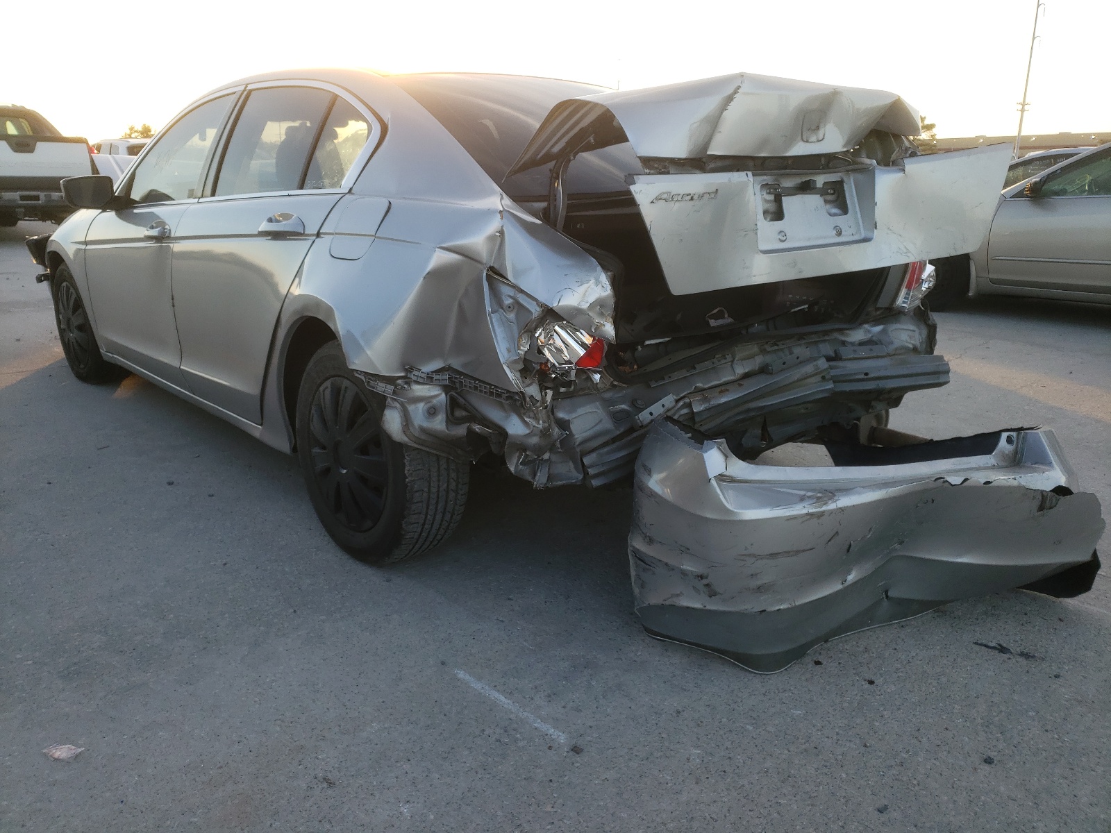 Photo 3 from auction – 2010 HONDA ACCORD LX with VIN 1HGCP2F33AA100161