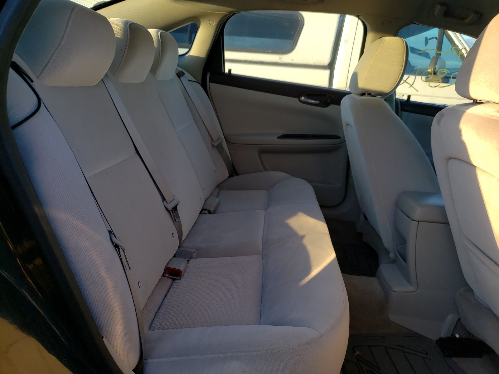Zdjęcie 6 z aukcji – 2010 CHEVROLET IMPALA LS z VIN 2G1WA5EK2A1165089