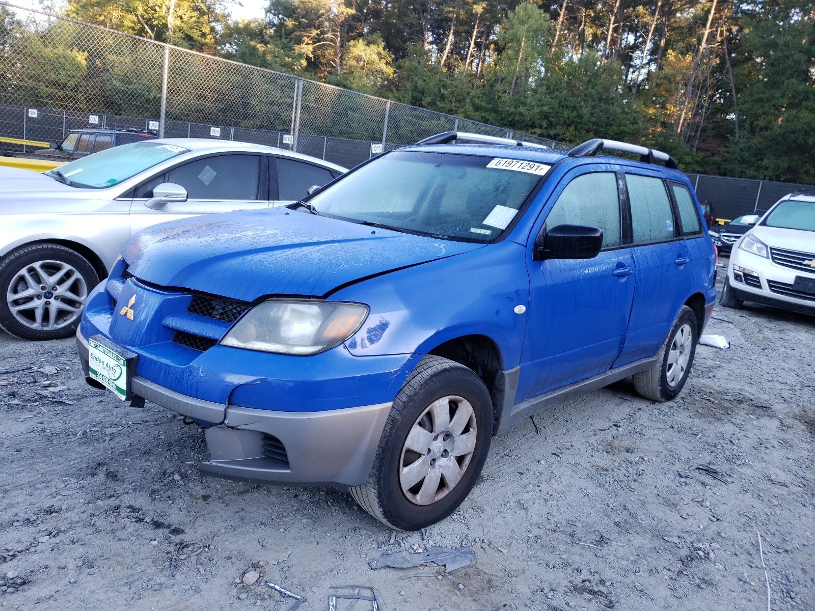 Photo 2 from auction – 2003 MITSUBISHI OUTLANDER with VIN JA4LX31G63U101637