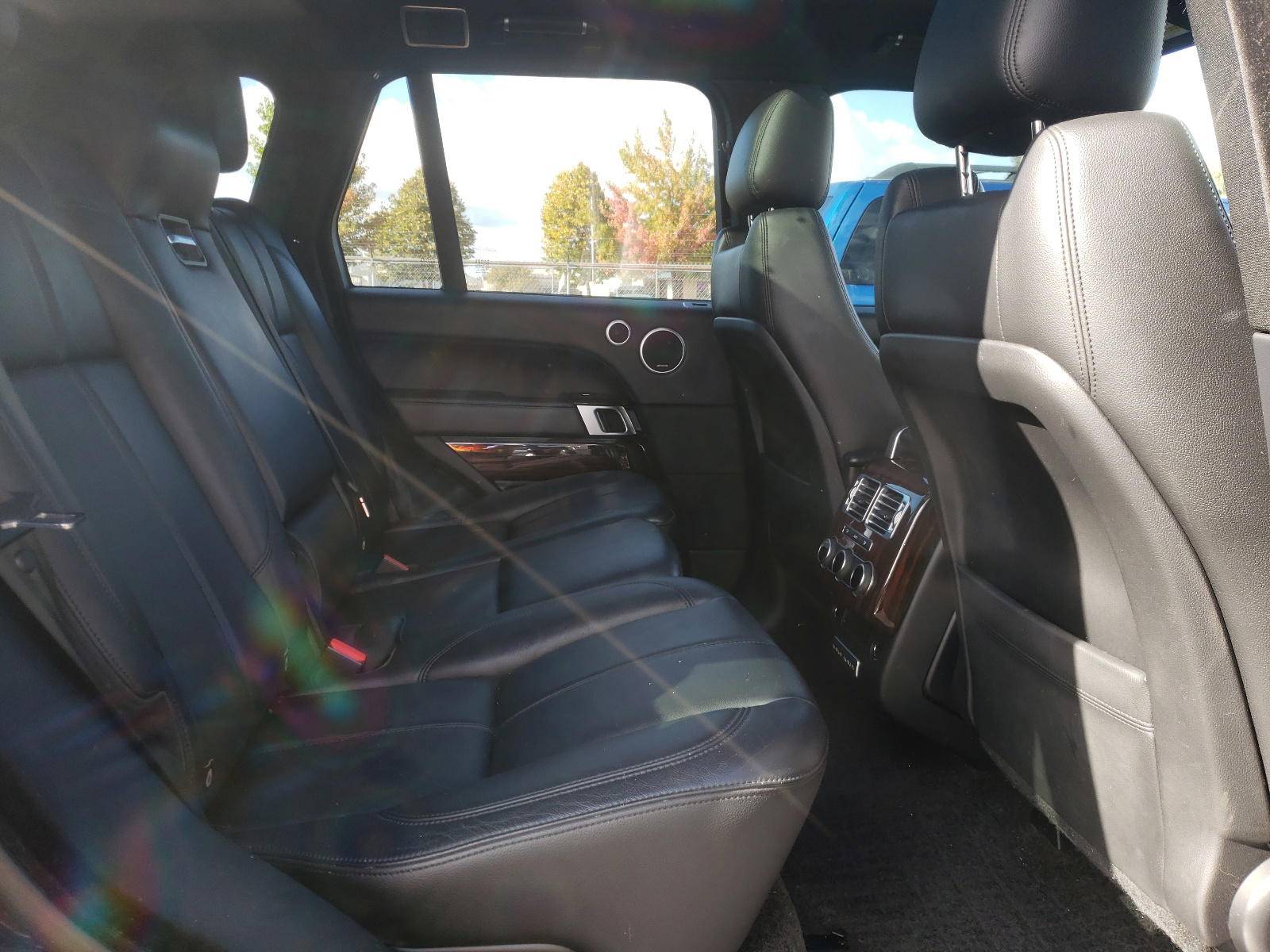 Photo 6 from auction – 2016 LAND ROVER RANGE ROVE with VIN SALGR2KFXGA296918