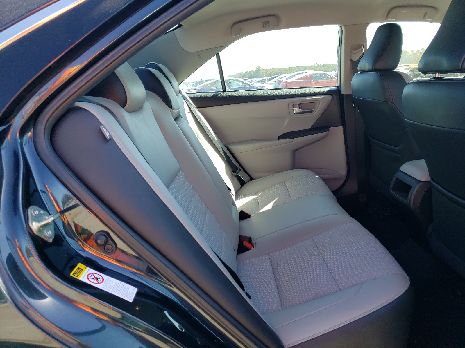 Photo 6 from auction – 2015 TOYOTA CAMRY LE with VIN 4T1BF1FK2FU481372