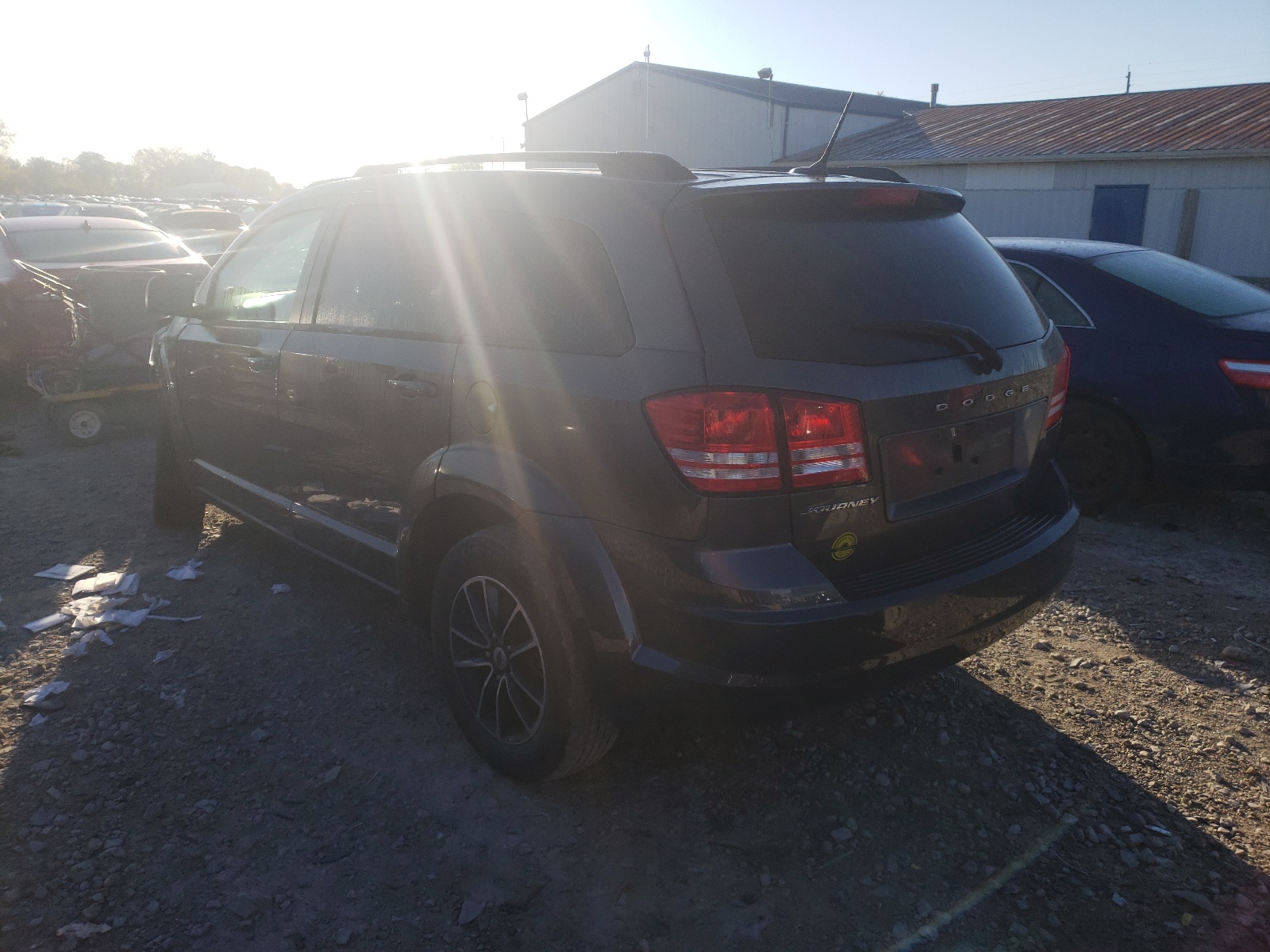 Photo 3 from auction – 2018 DODGE JOURNEY SE with VIN 3C4PDCAB1JT427146