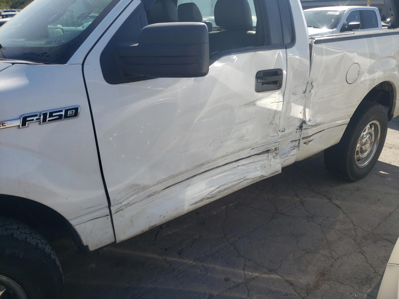 Photo 9 from auction – 2011 FORD F150 with VIN 1FTMF1CM5BKD83820