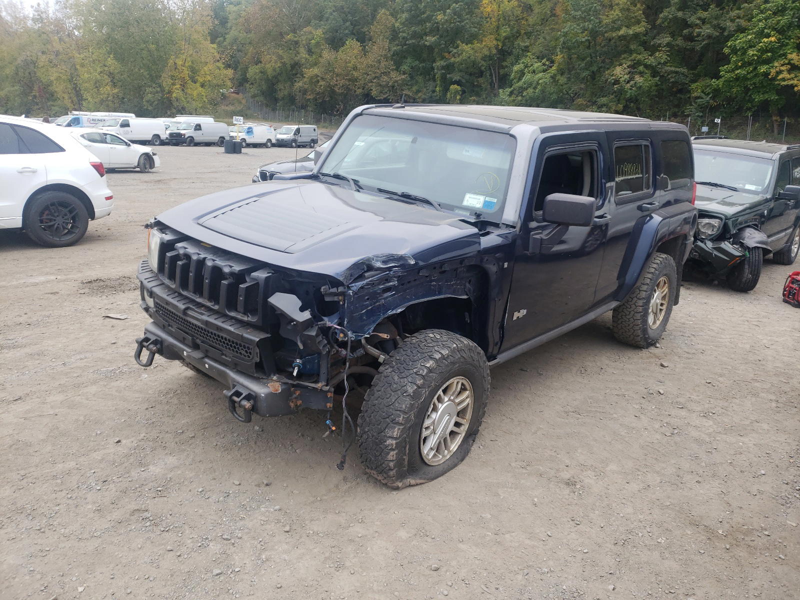 Photo 2 from auction – 2007 HUMMER H3 with VIN 5GTDN13E778130085
