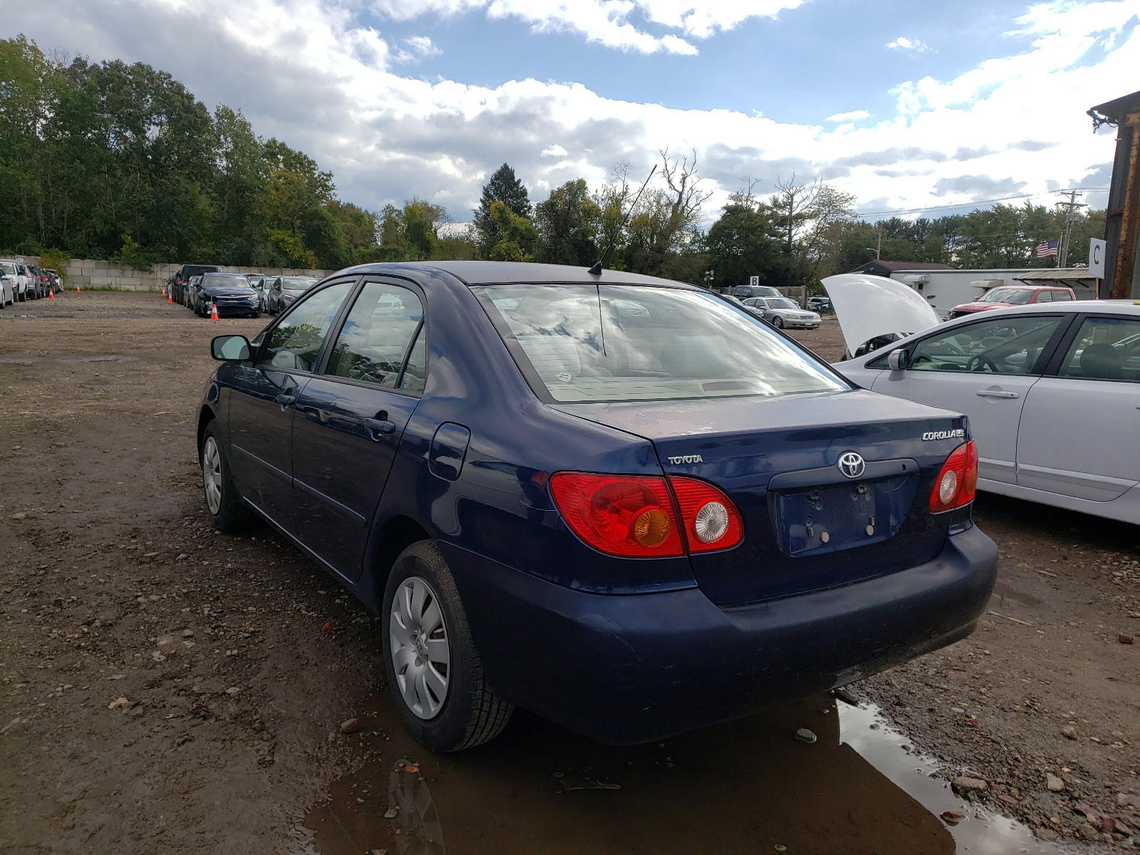 Photo 3 from auction – 2004 TOYOTA COROLLA with VIN JTDBR32E242039417