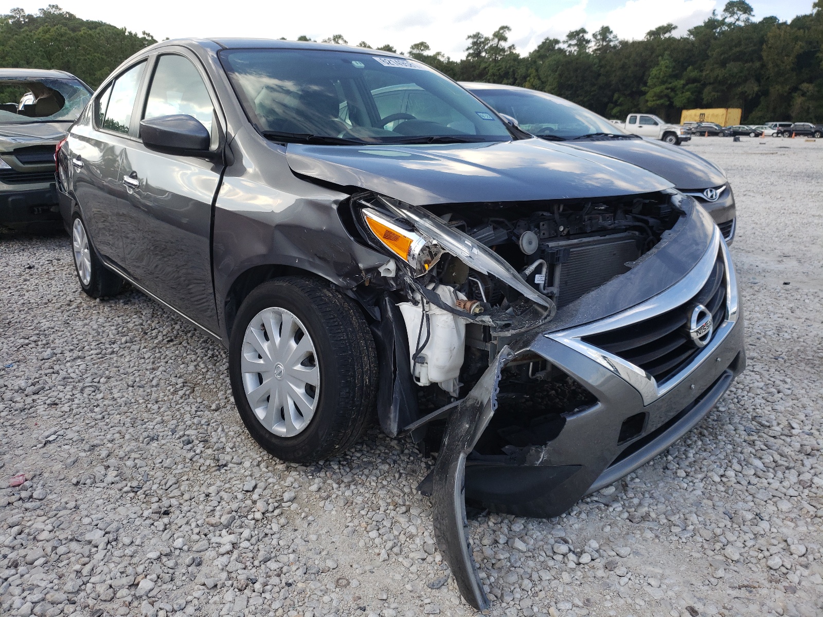 Photo 1 from auction – 2018 NISSAN VERSA S with VIN 3N1CN7AP2JL856670