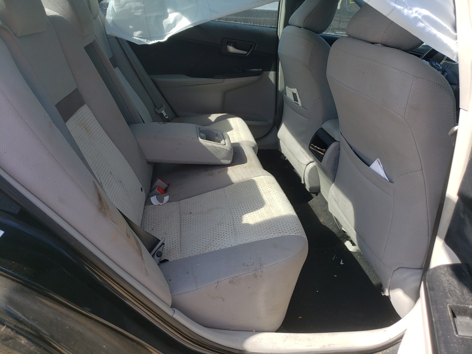 Photo 6 from auction – 2014 TOYOTA CAMRY L with VIN 4T4BF1FK2ER348258