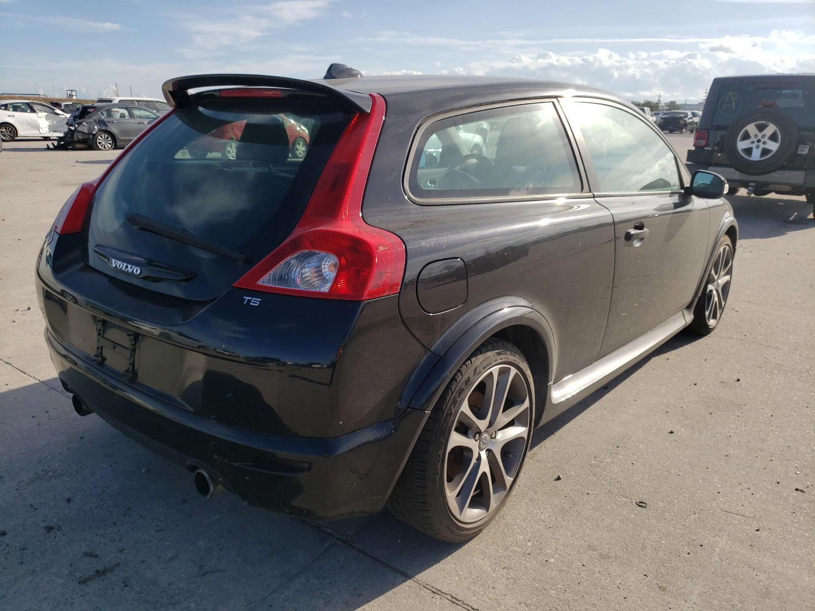 Photo 4 from auction – 2008 VOLVO C30 T5 with VIN YV1MK672082058030