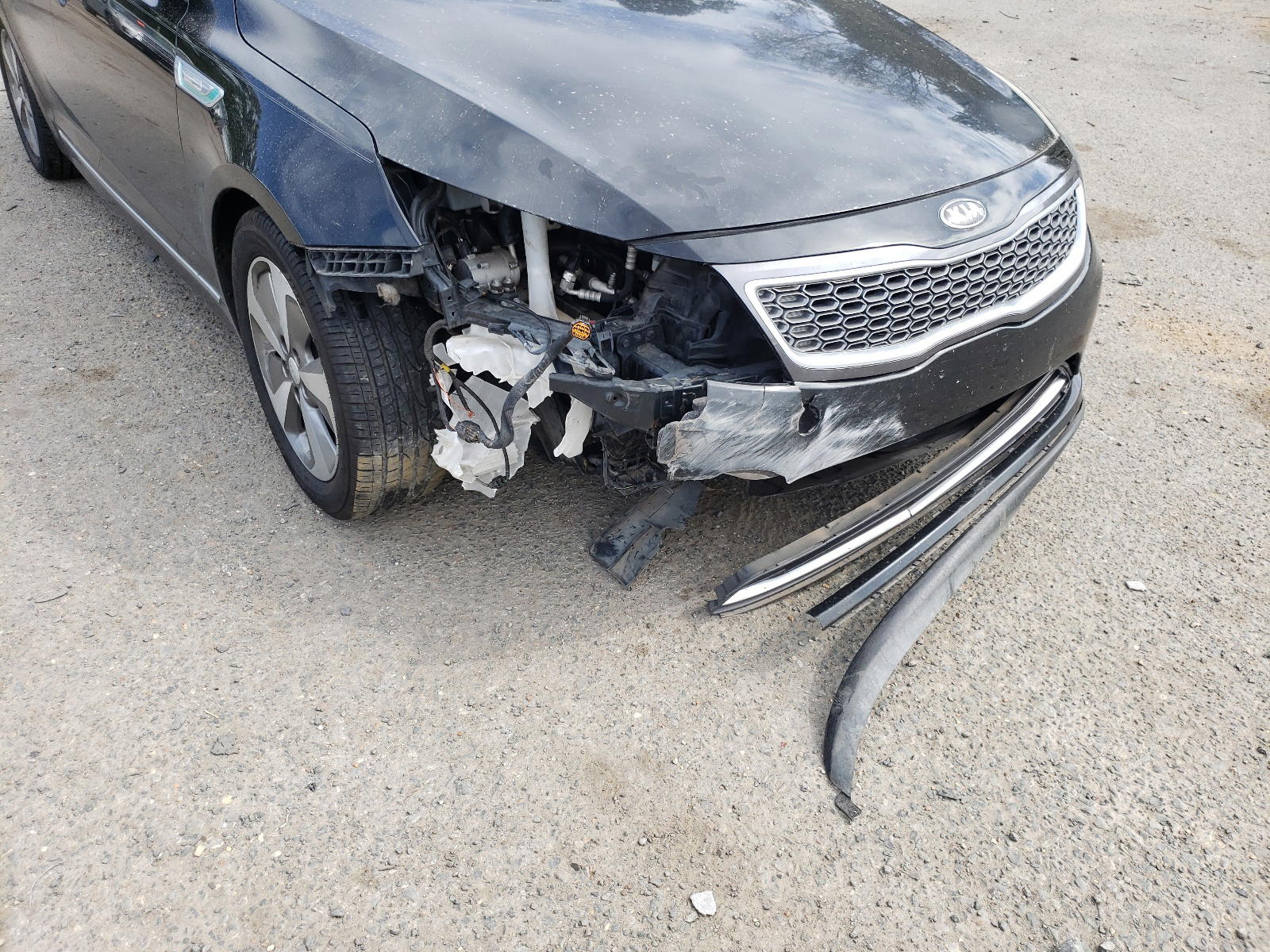 Photo 9 from auction – 2014 KIA OPTIMA HYB with VIN KNAGN4AD7E5073107