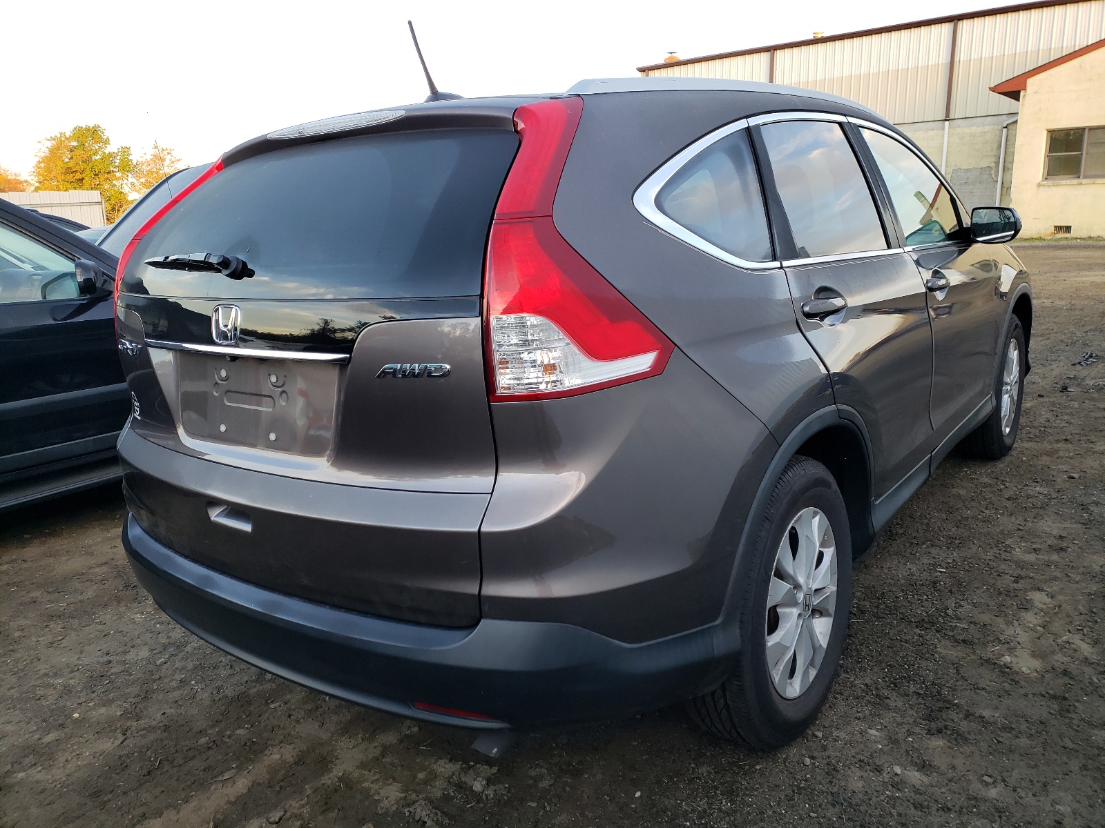 Photo 4 from auction – 2014 HONDA CR-V EXL with VIN 2HKRM4H78EH667350