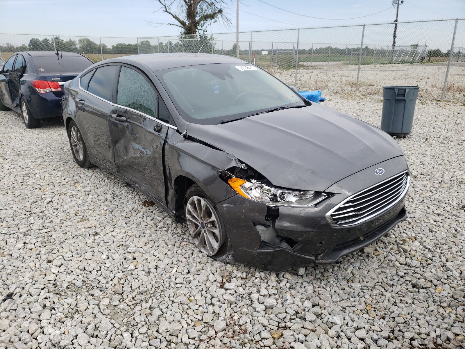 Photo 1 from auction – 2019 FORD FUSION SE with VIN 3FA6P0HD5KR231188