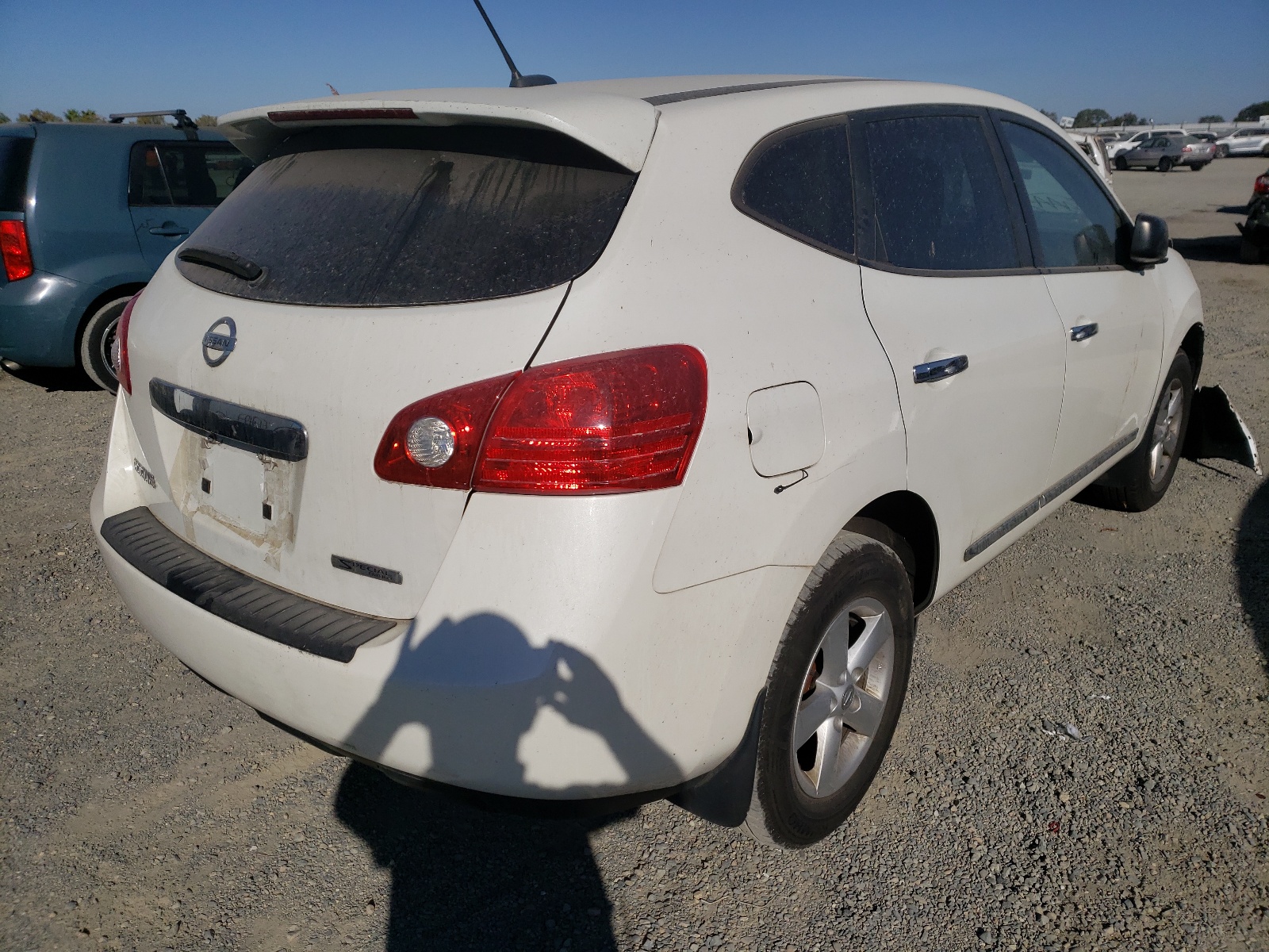 Photo 4 from auction – 2012 NISSAN ROGUE S with VIN JN8AS5MT4CW276509