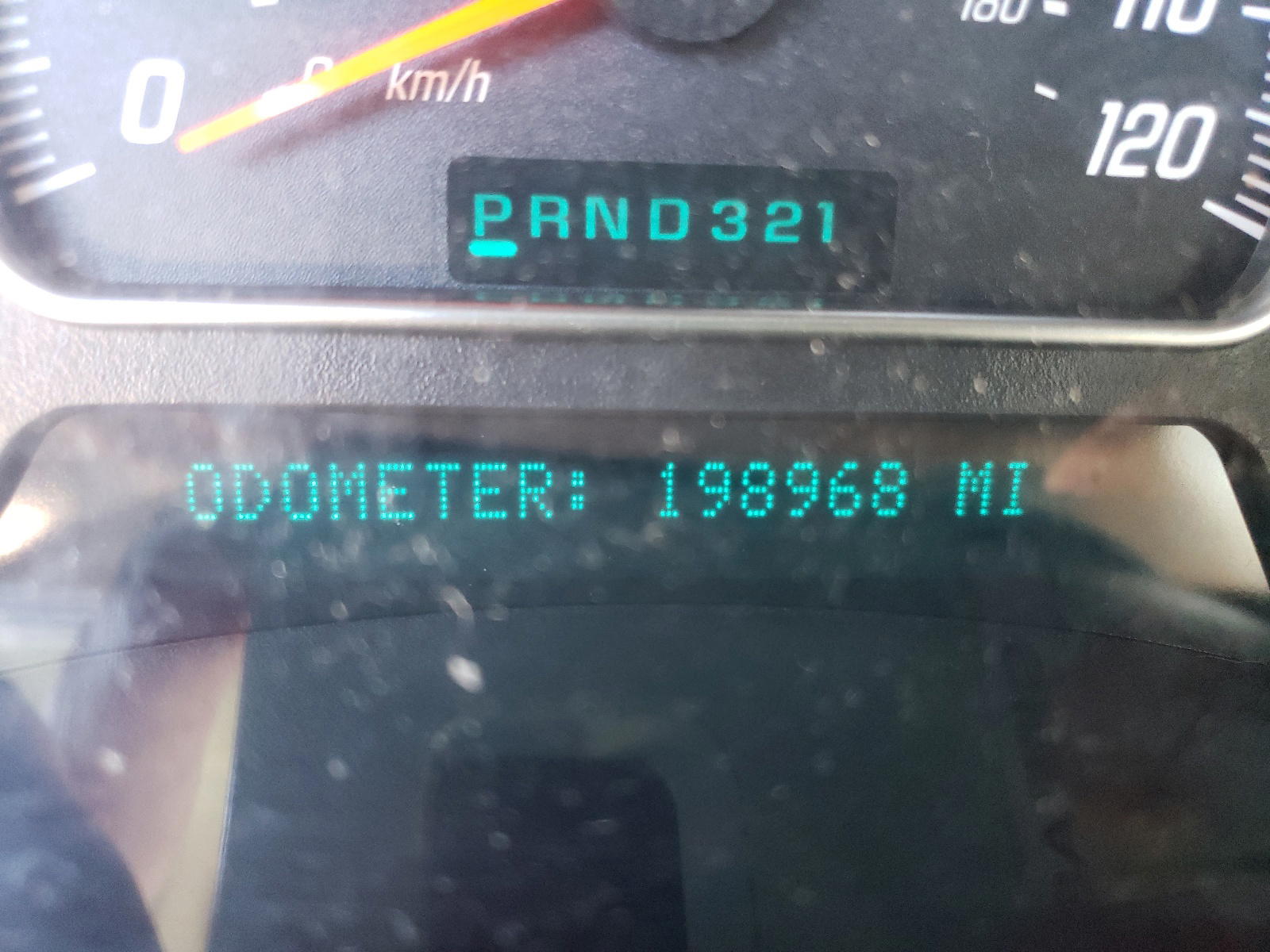 Photo 8 from auction – 2002 GMC ENVOY with VIN 1GKDT13S822494910