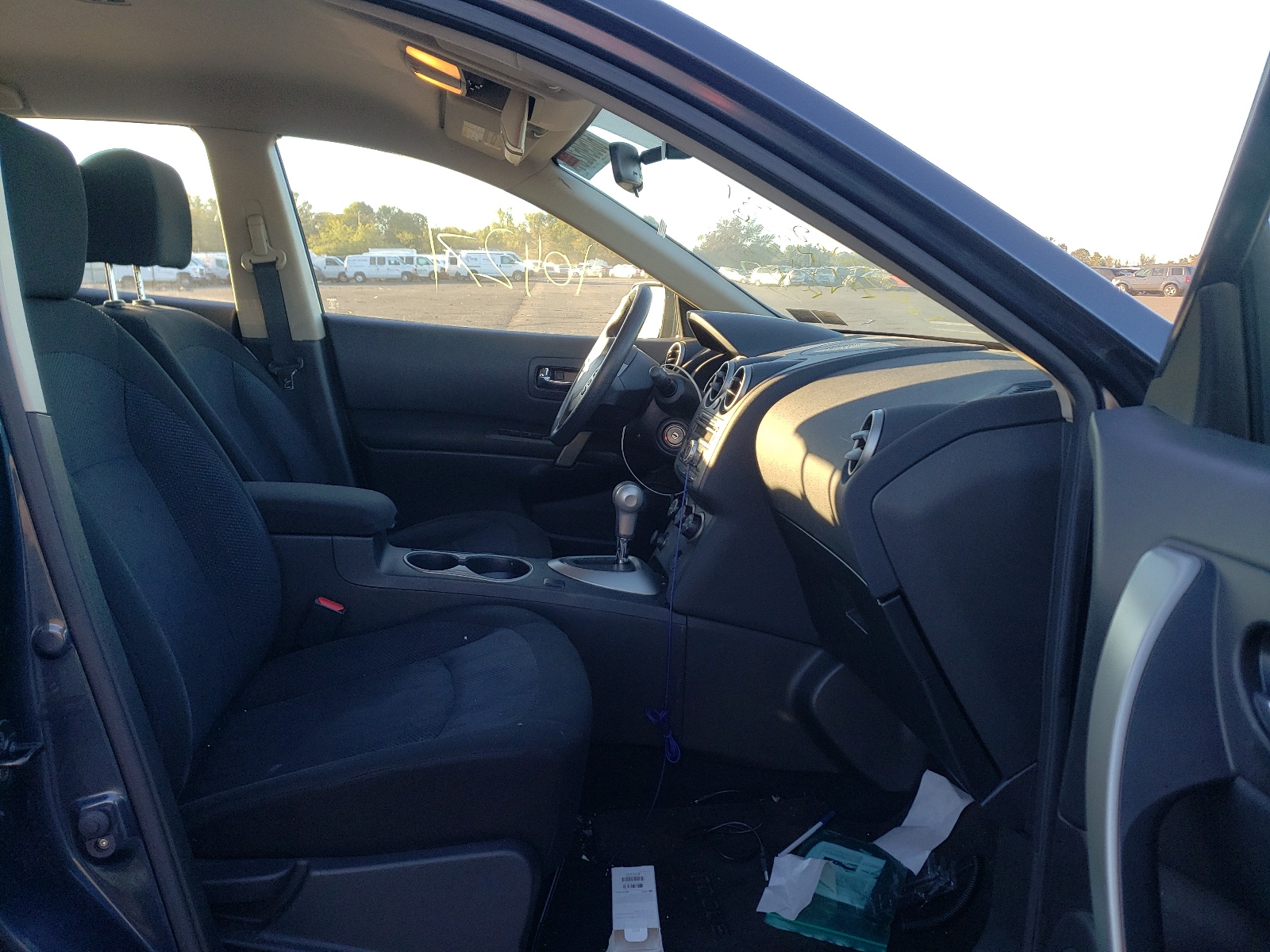 Photo 5 from auction – 2013 NISSAN ROGUE S with VIN JN8AS5MT0DW538429
