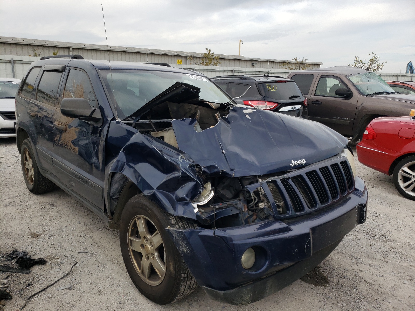 Photo 1 from auction – 2005 JEEP GRAND CHER with VIN 1J4GR48K85C516284