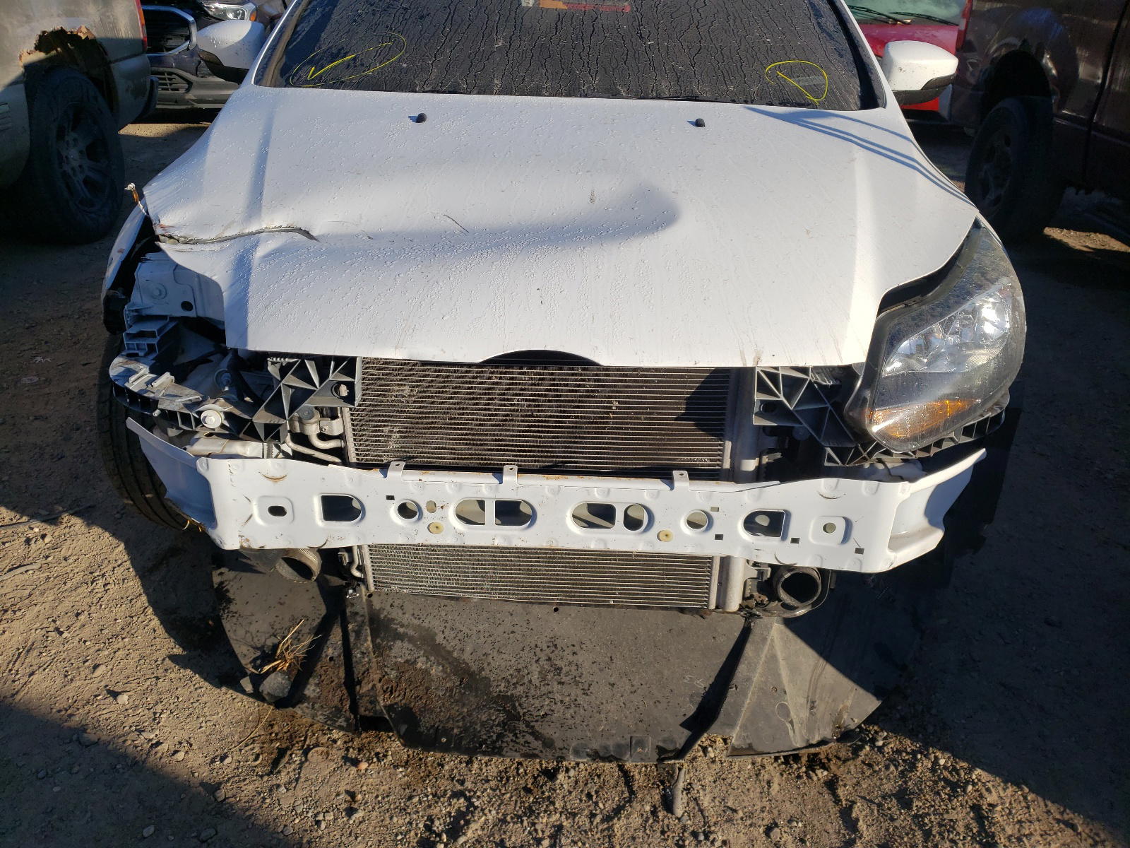 Photo 7 from auction – 2014 FORD 1100 with VIN 1FADP3L94EL166476