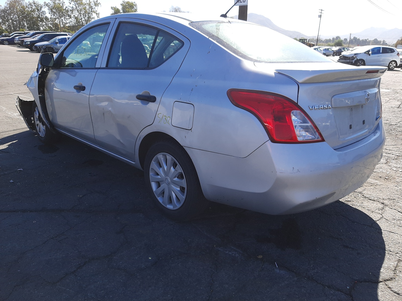 Photo 3 from auction – 2014 NISSAN VERSA with VIN 3N1CN7APXEL821445