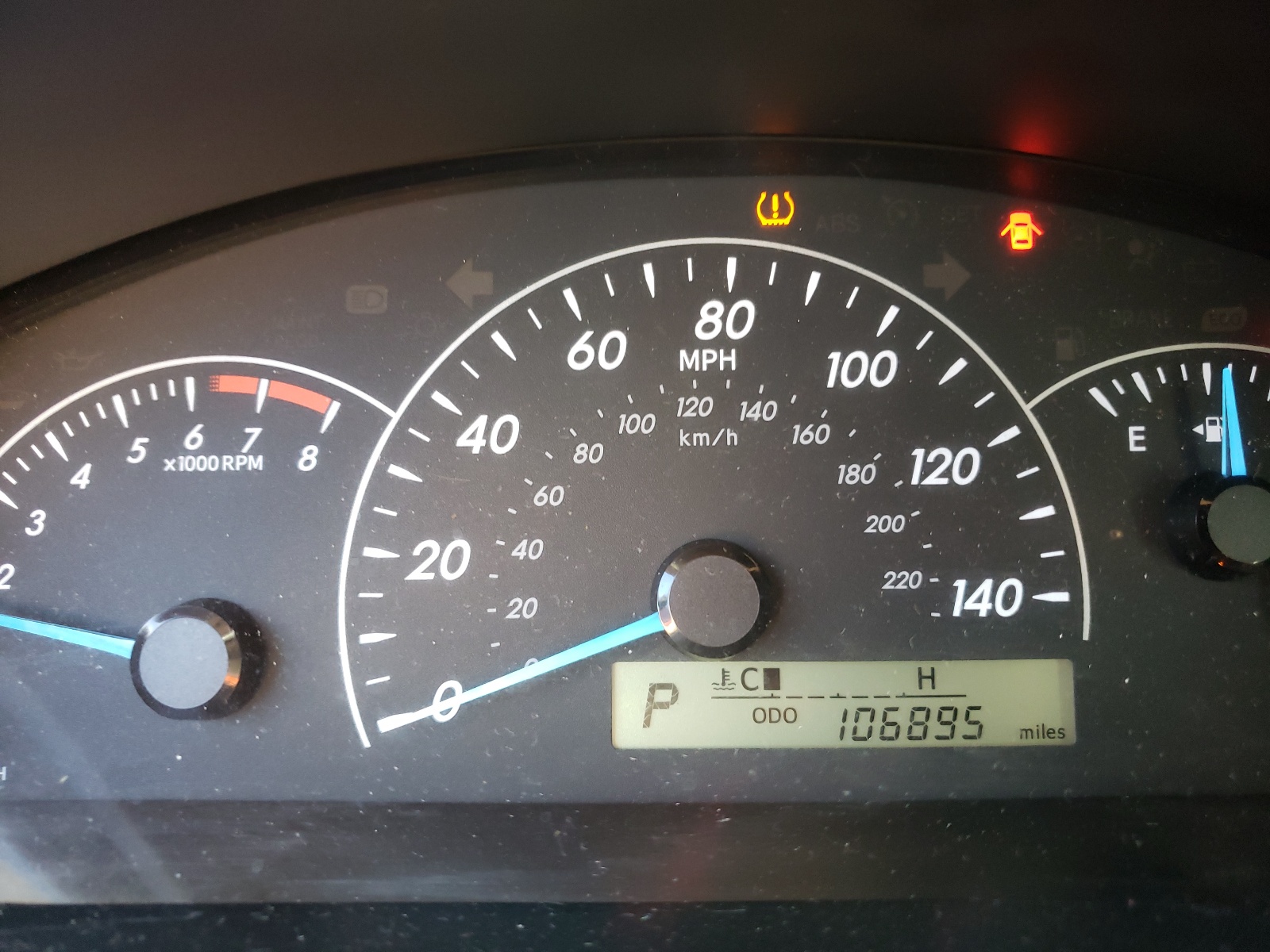Photo 8 from auction – 2014 TOYOTA CAMRY L with VIN 4T1BF1FK4EU768999