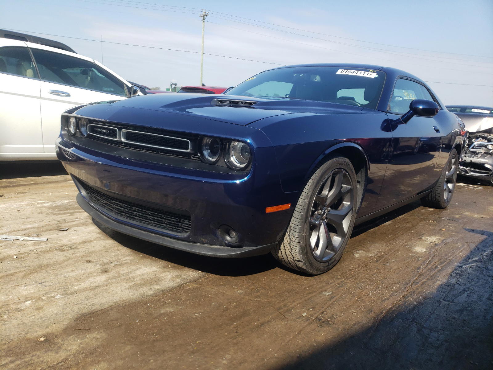 Photo 2 from auction – 2015 DODGE CHALLENGER with VIN 2C3CDZBG4FH715520